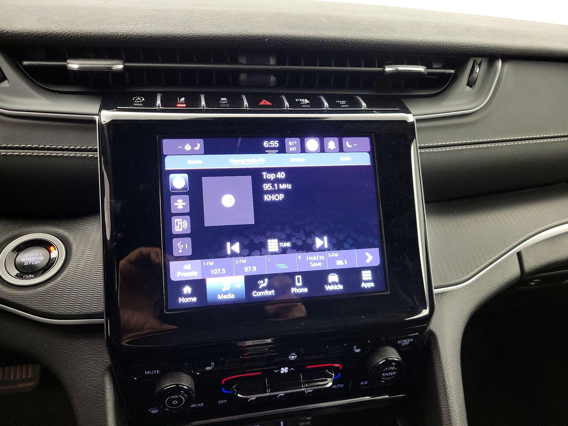 Thumbnail: 2024 Jeep Grand Cherokee L - 15