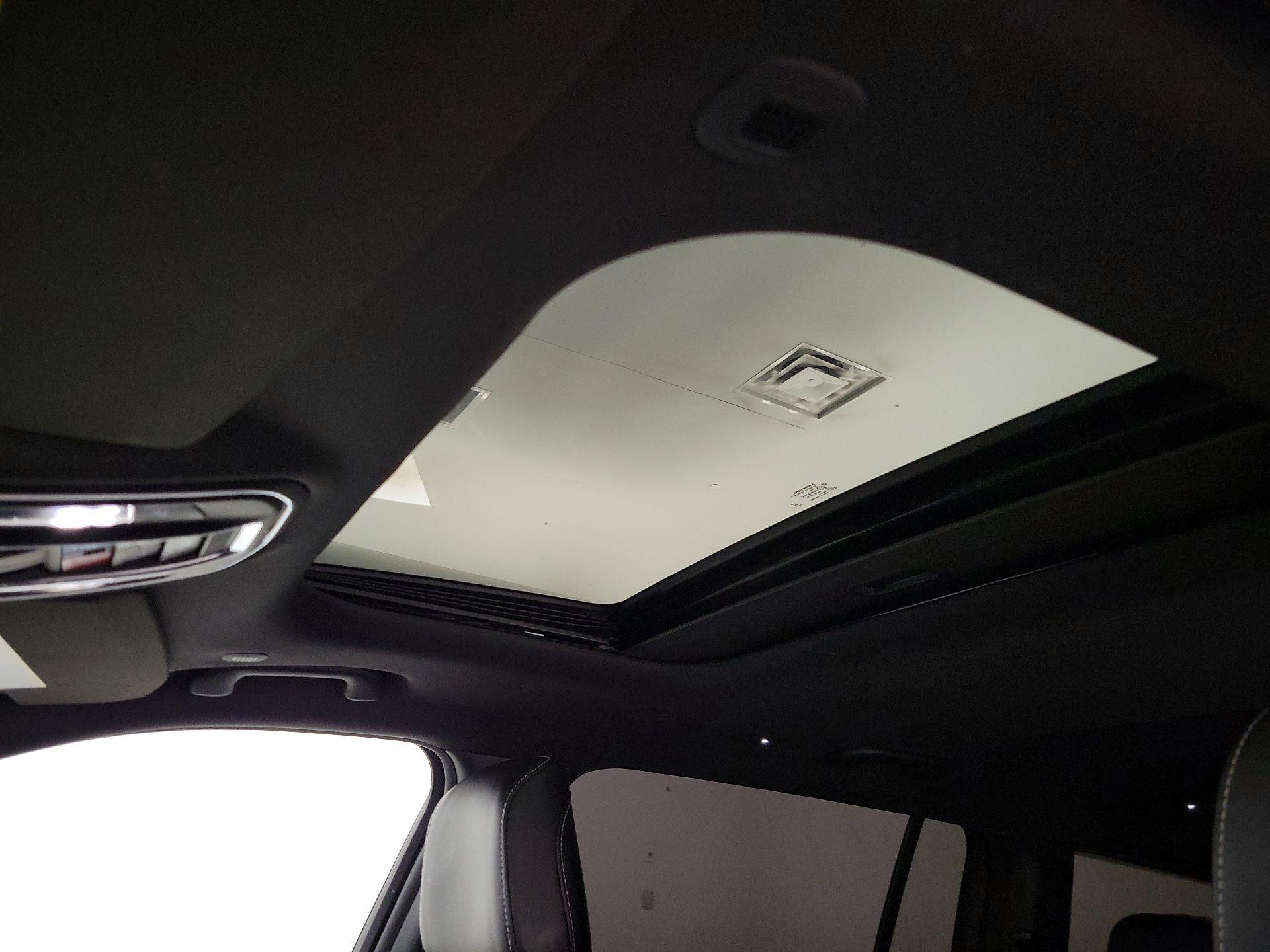 Thumbnail: 2024 Jeep Grand Cherokee L - 19