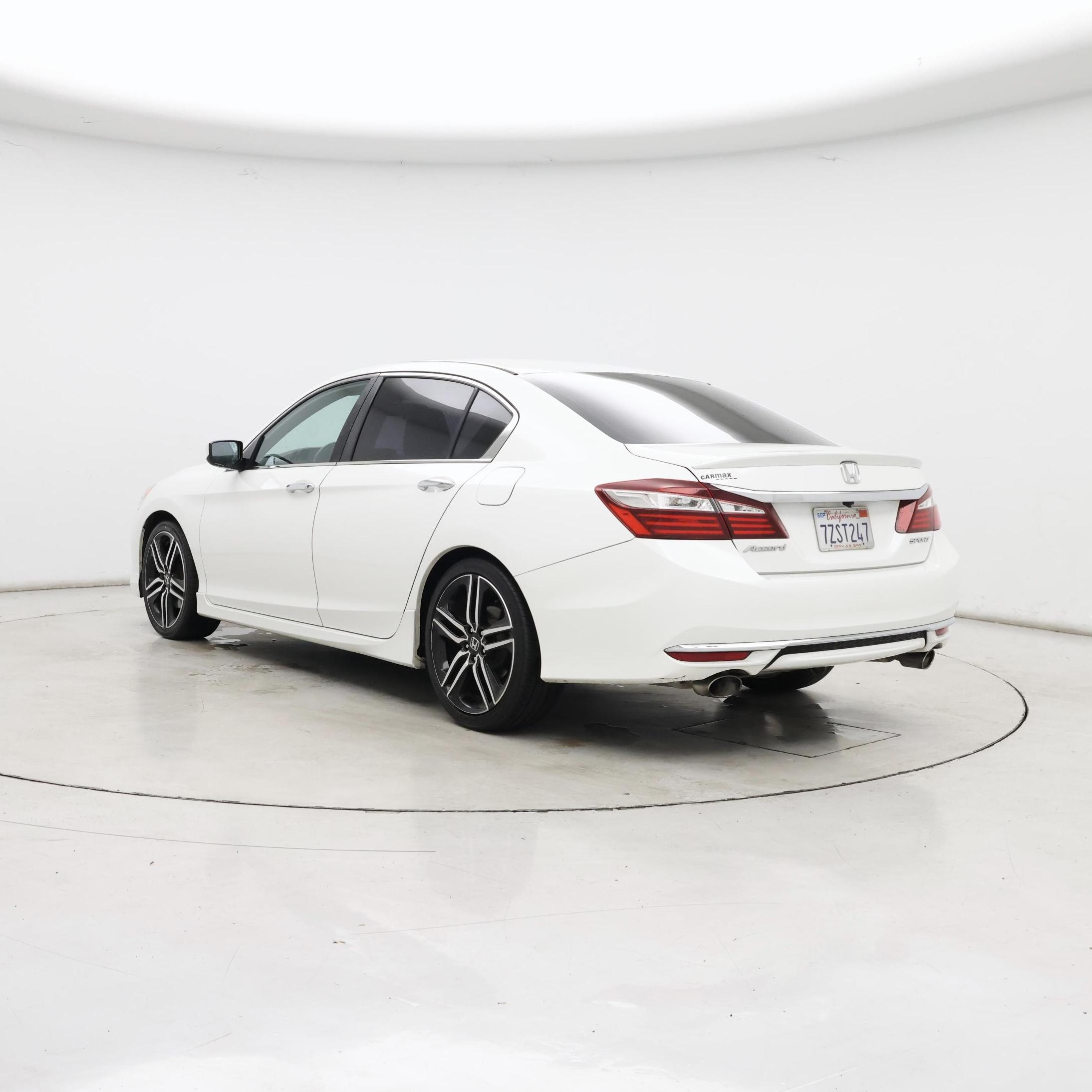 Thumbnail: 2017 Honda Accord - 2