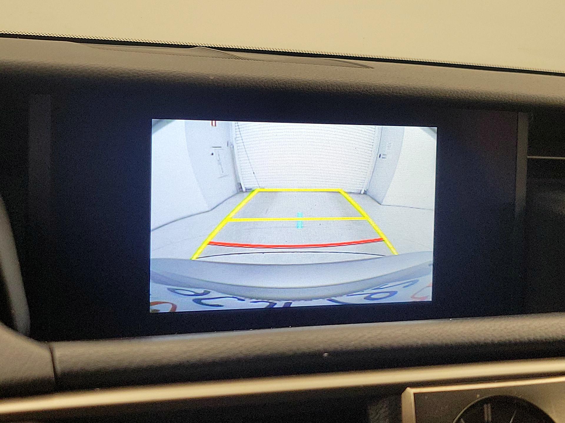 Thumbnail: 2018 Lexus IS - 14