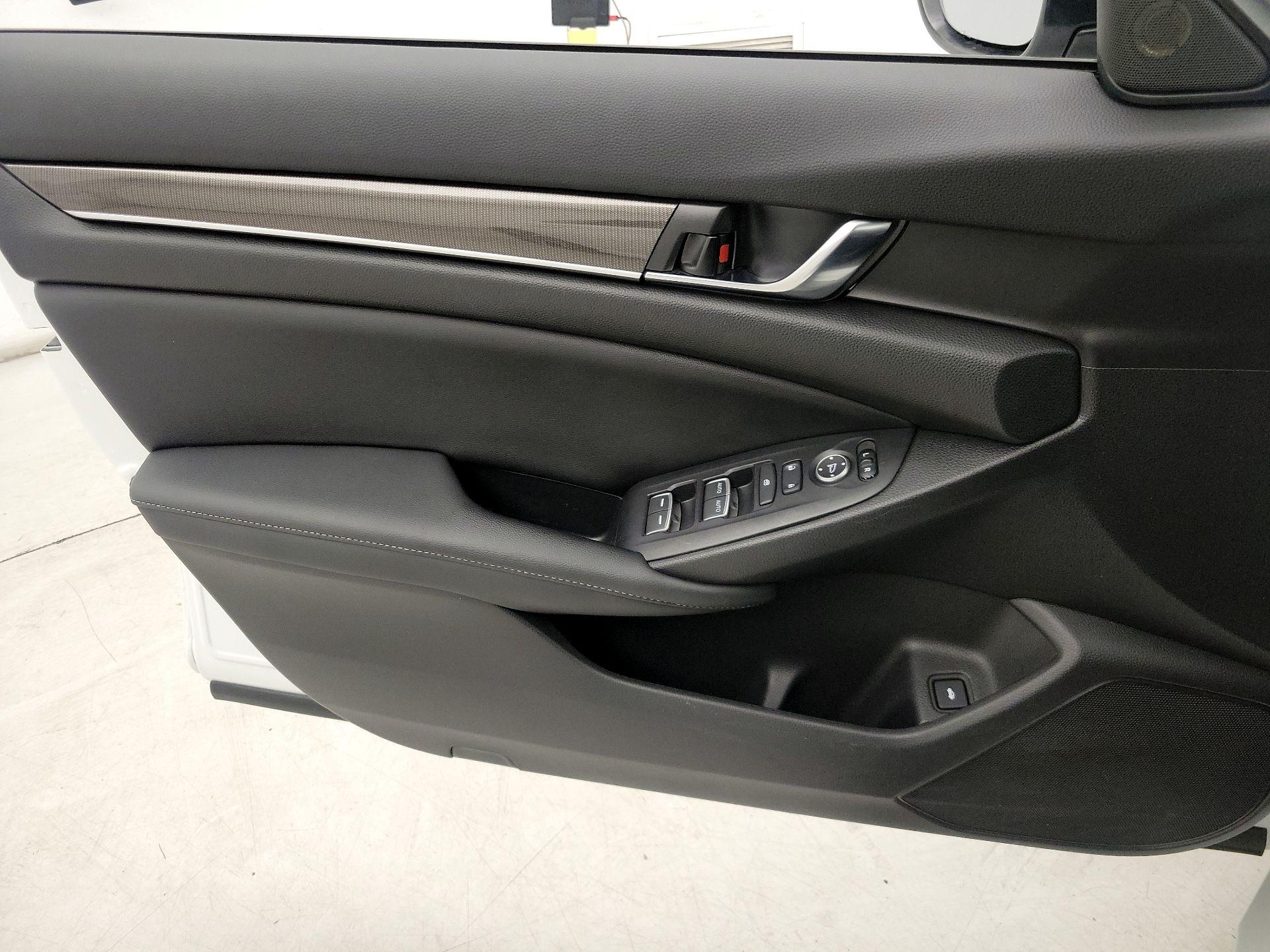 Thumbnail: 2022 Honda Accord - 12