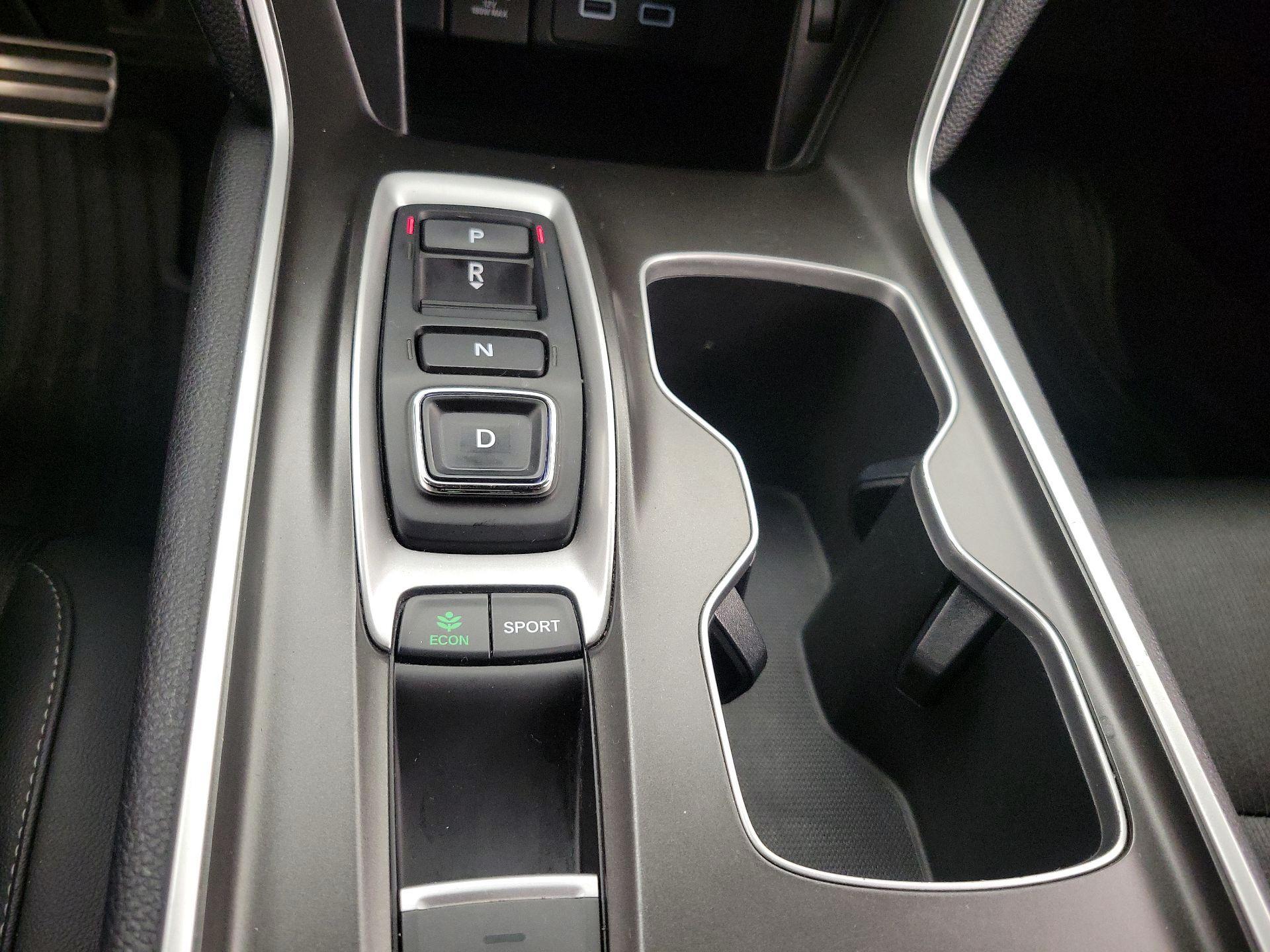 Thumbnail: 2022 Honda Accord - 17