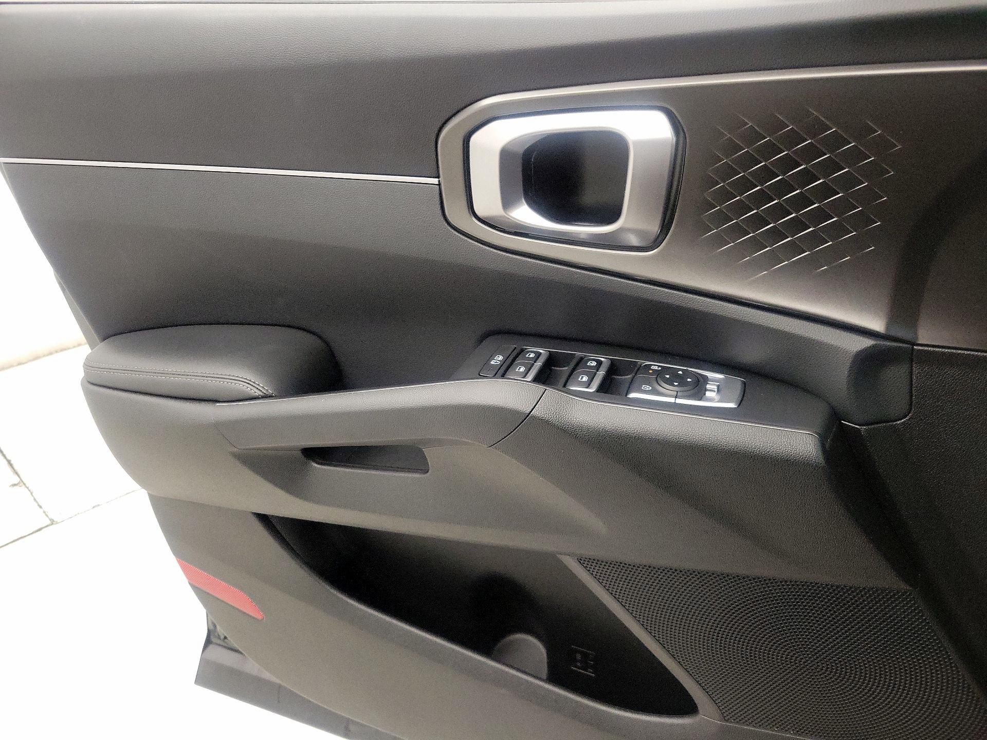 Thumbnail: 2025 Kia Sorento - 12