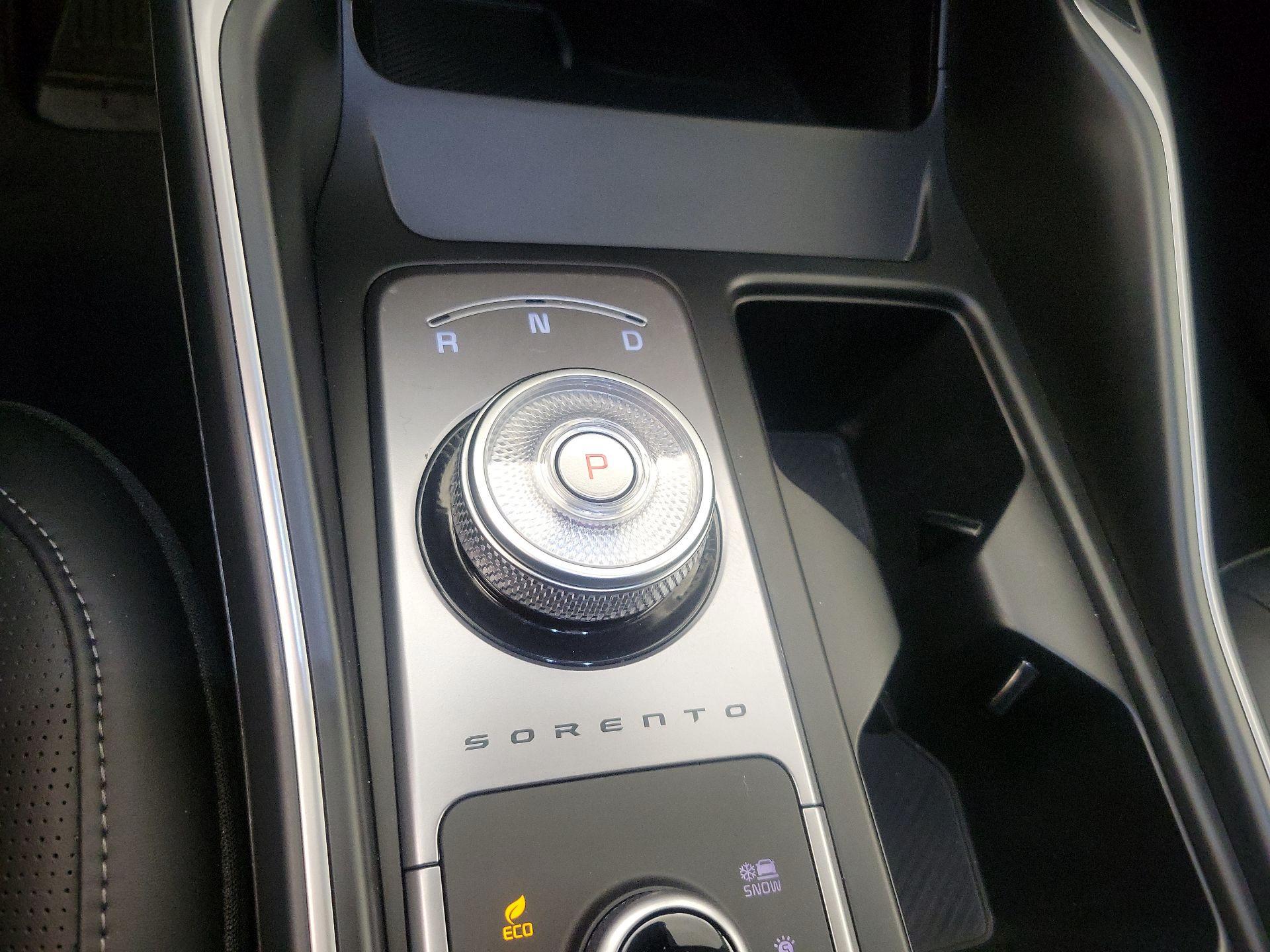 Thumbnail: 2025 Kia Sorento - 18