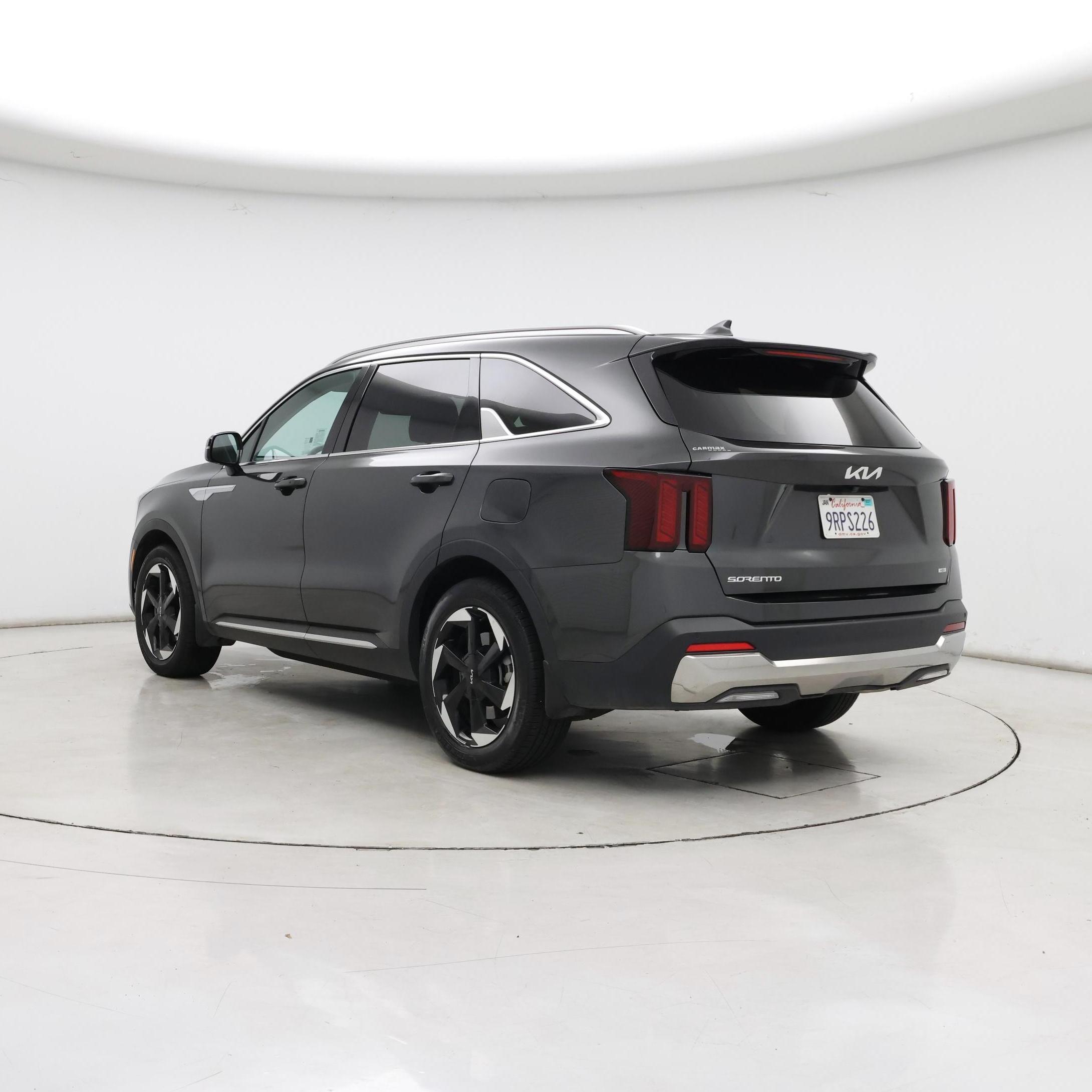 Thumbnail: 2025 Kia Sorento - 2