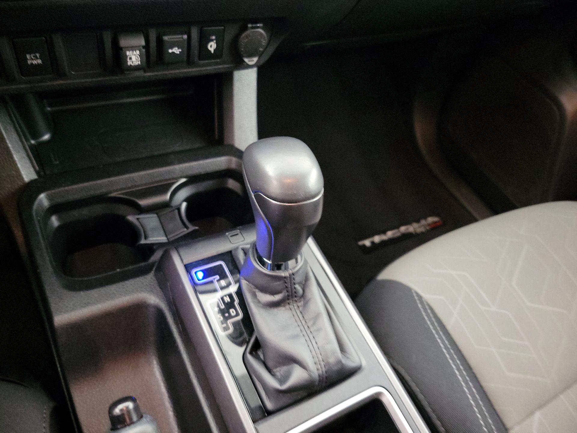 Thumbnail: 2023 Toyota Tacoma - 17