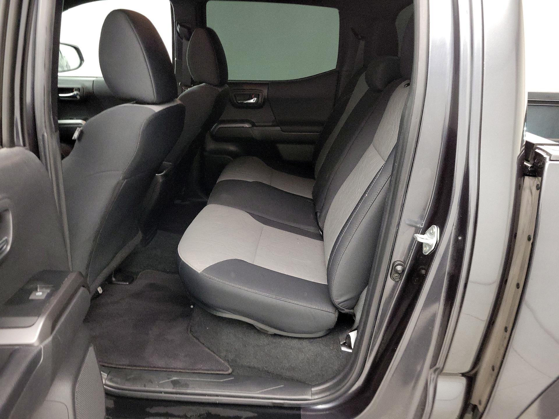 Thumbnail: 2023 Toyota Tacoma - 19