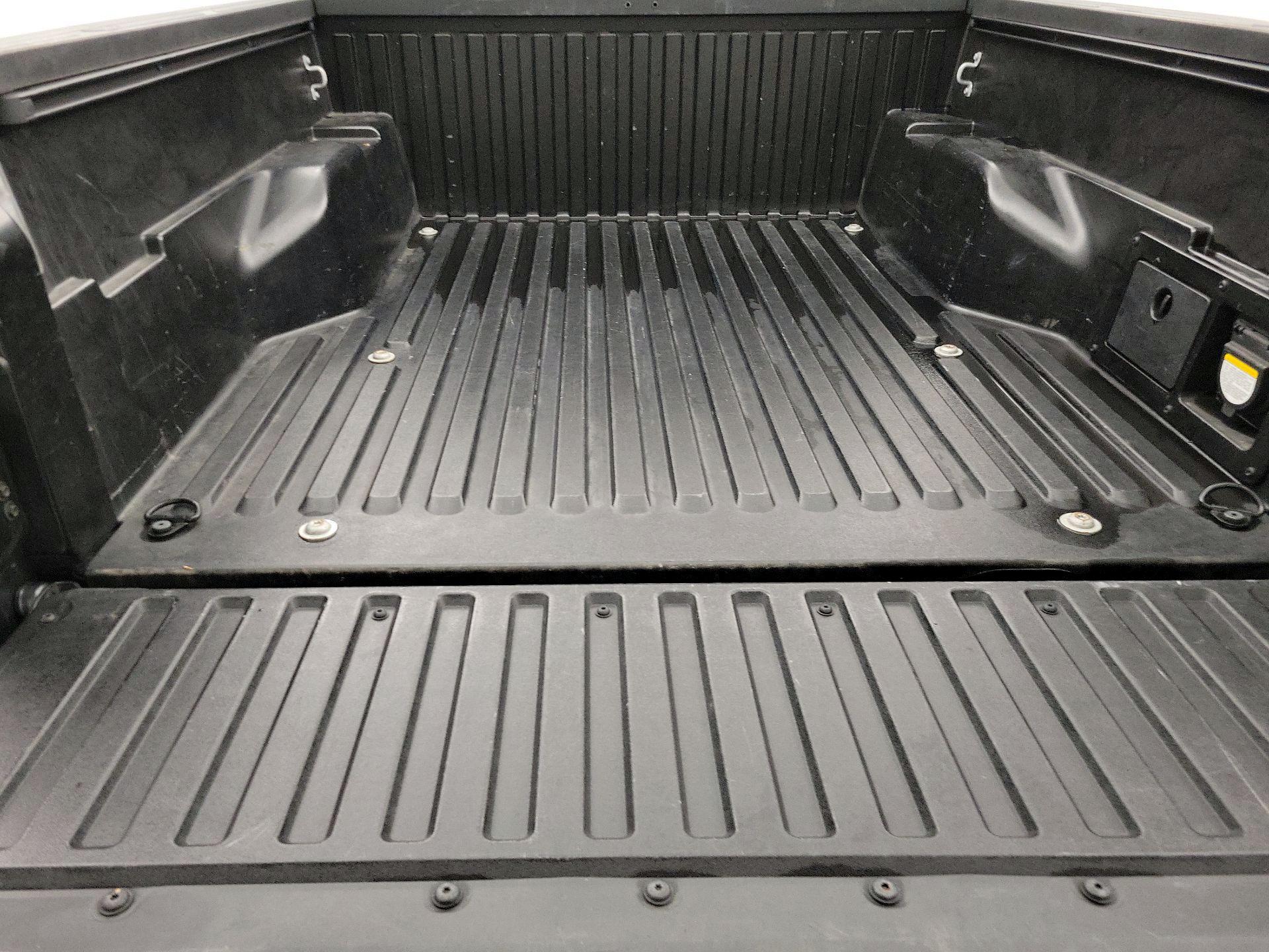 Thumbnail: 2023 Toyota Tacoma - 20