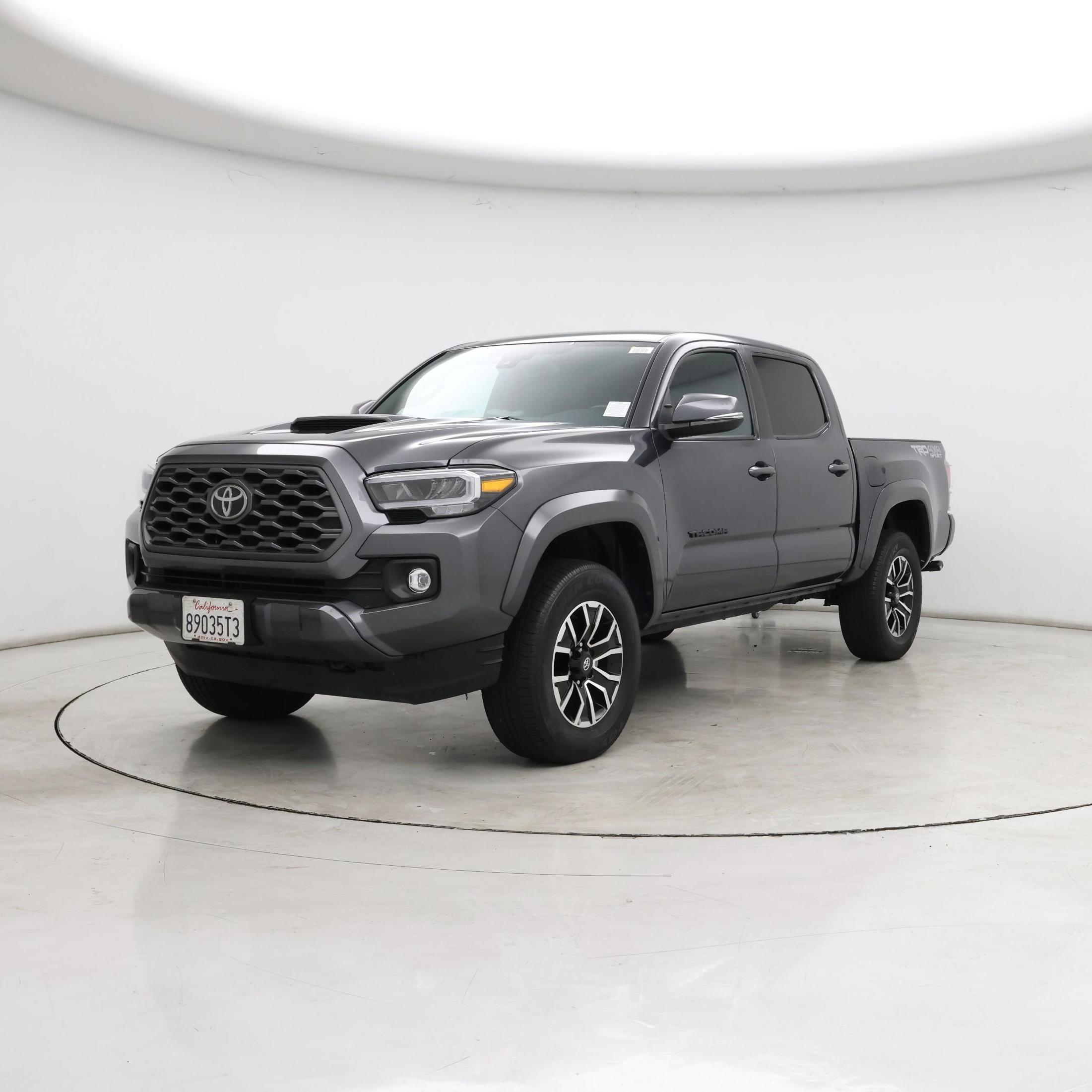 Thumbnail: 2023 Toyota Tacoma - 4