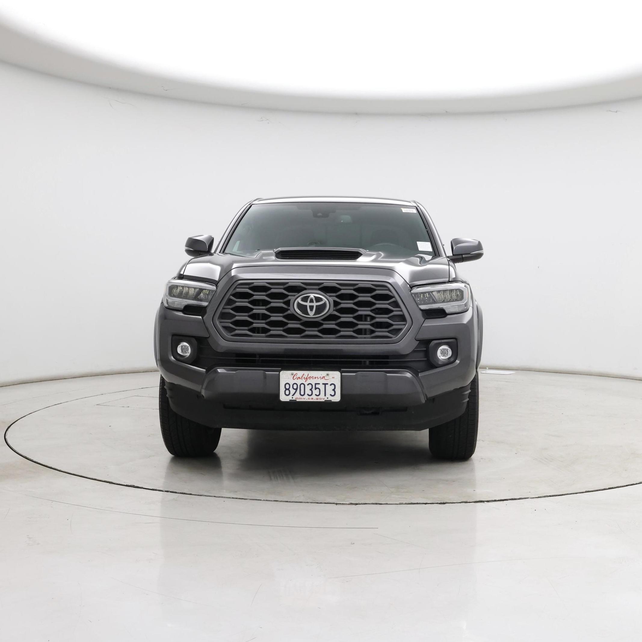 Thumbnail: 2023 Toyota Tacoma - 5