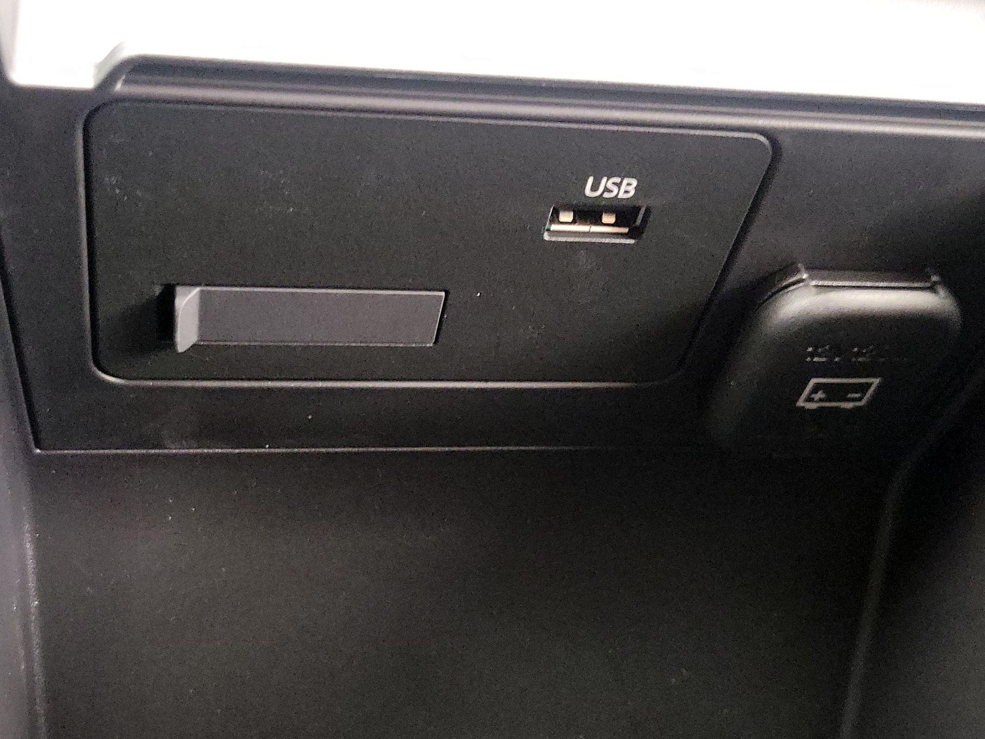 Thumbnail: 2021 Mazda Mazda3 - 18