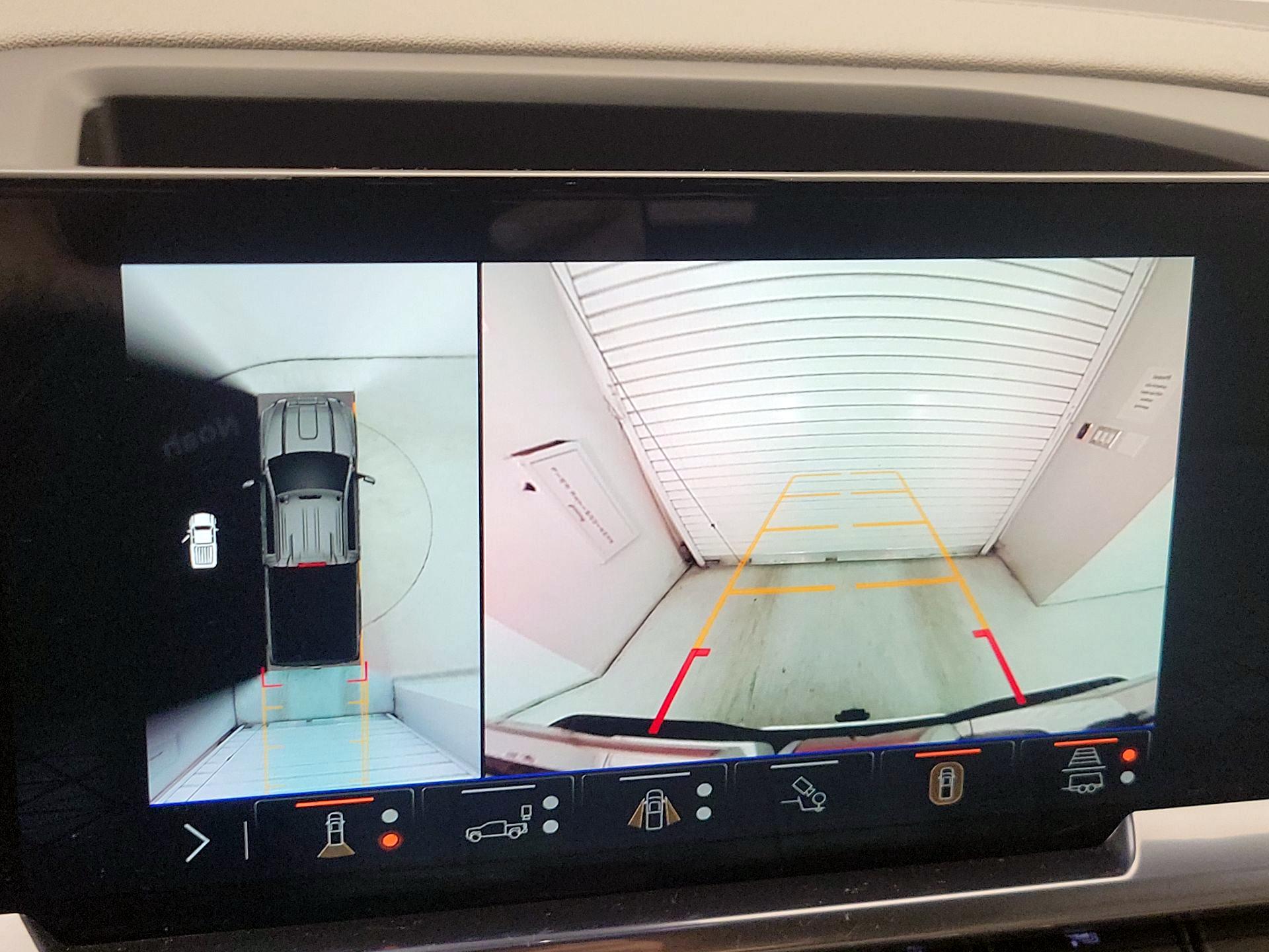 Thumbnail: 2024 GMC Sierra 2500 - 14