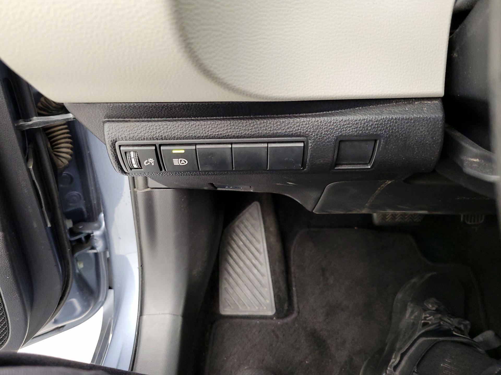 Thumbnail: 2022 Toyota Corolla - 13