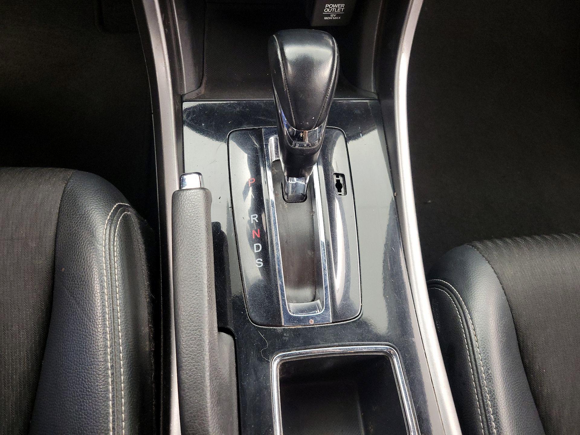 Thumbnail: 2017 Honda Accord - 17