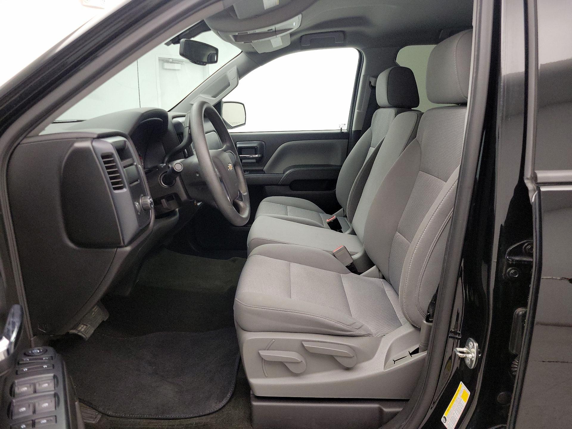 Thumbnail: 2018 Chevrolet Silverado 1500 - 11