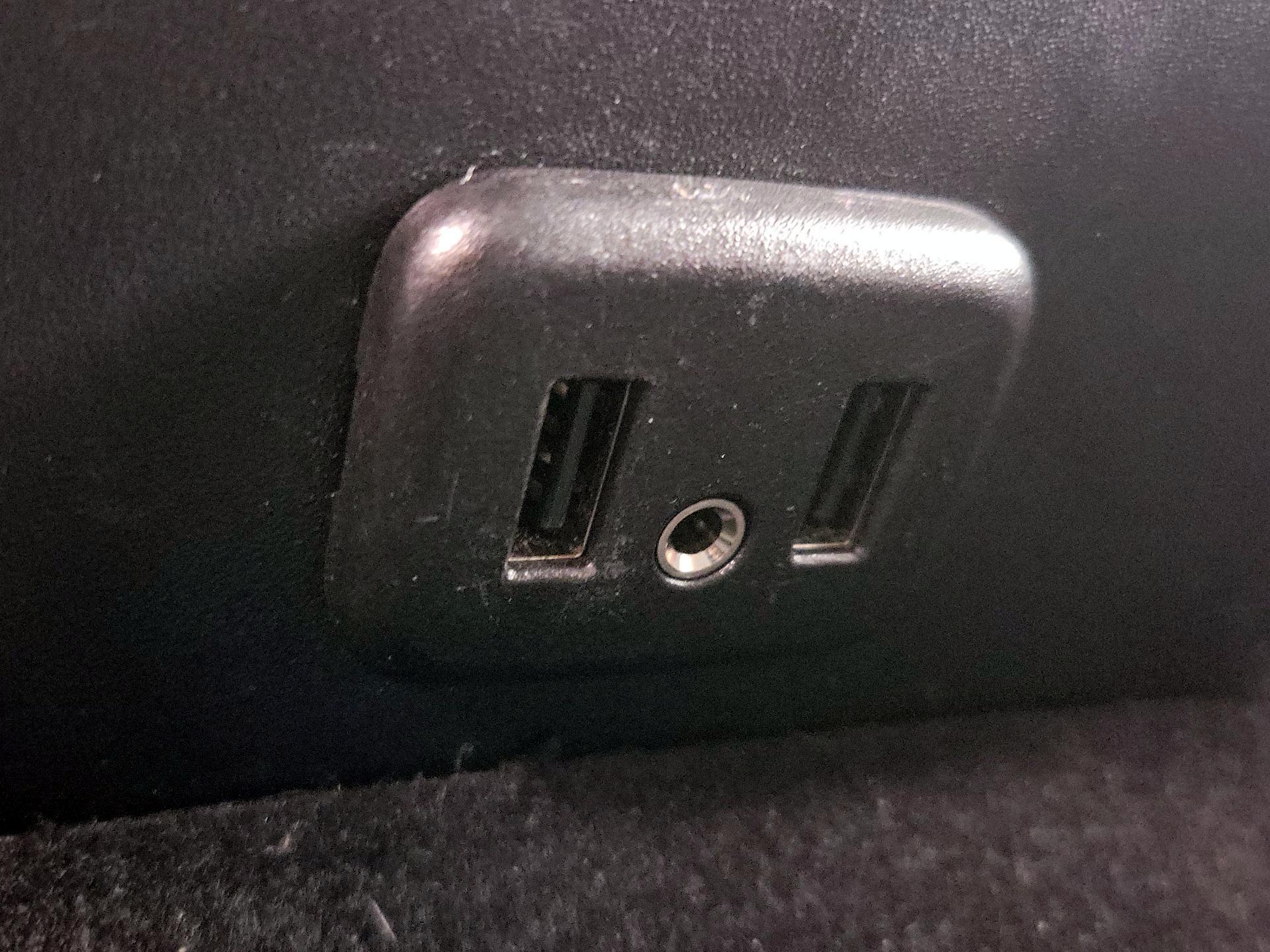 Thumbnail: 2018 Chevrolet Silverado 1500 - 18