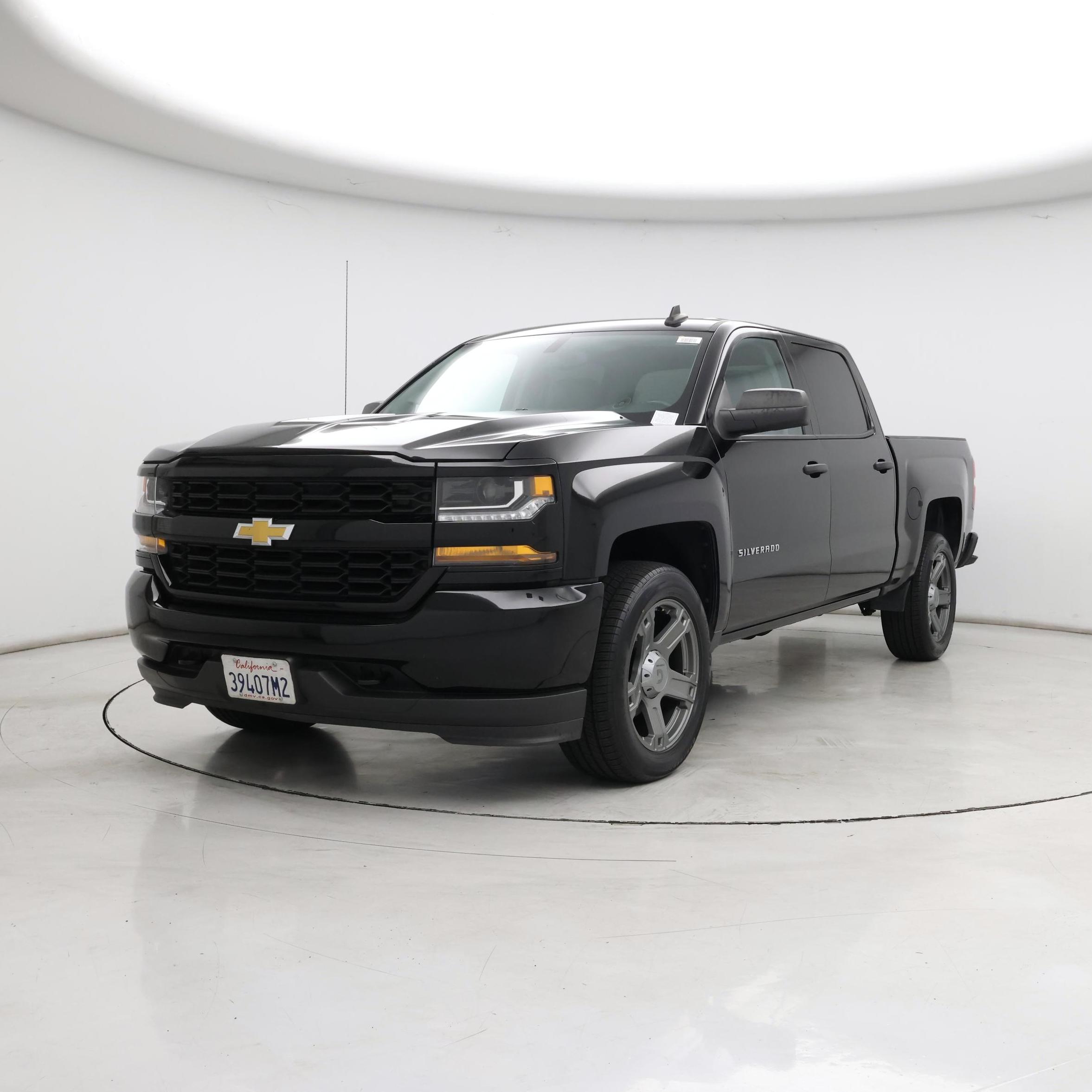 Thumbnail: 2018 Chevrolet Silverado 1500 - 4