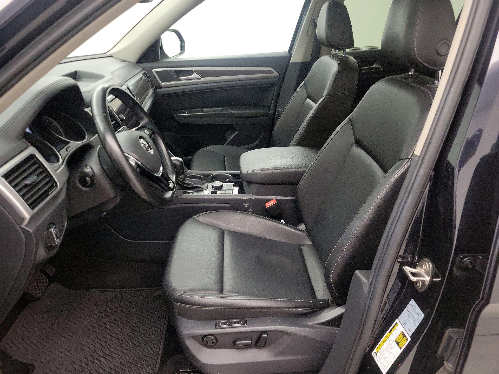 Thumbnail: 2018 Volkswagen Atlas - 11