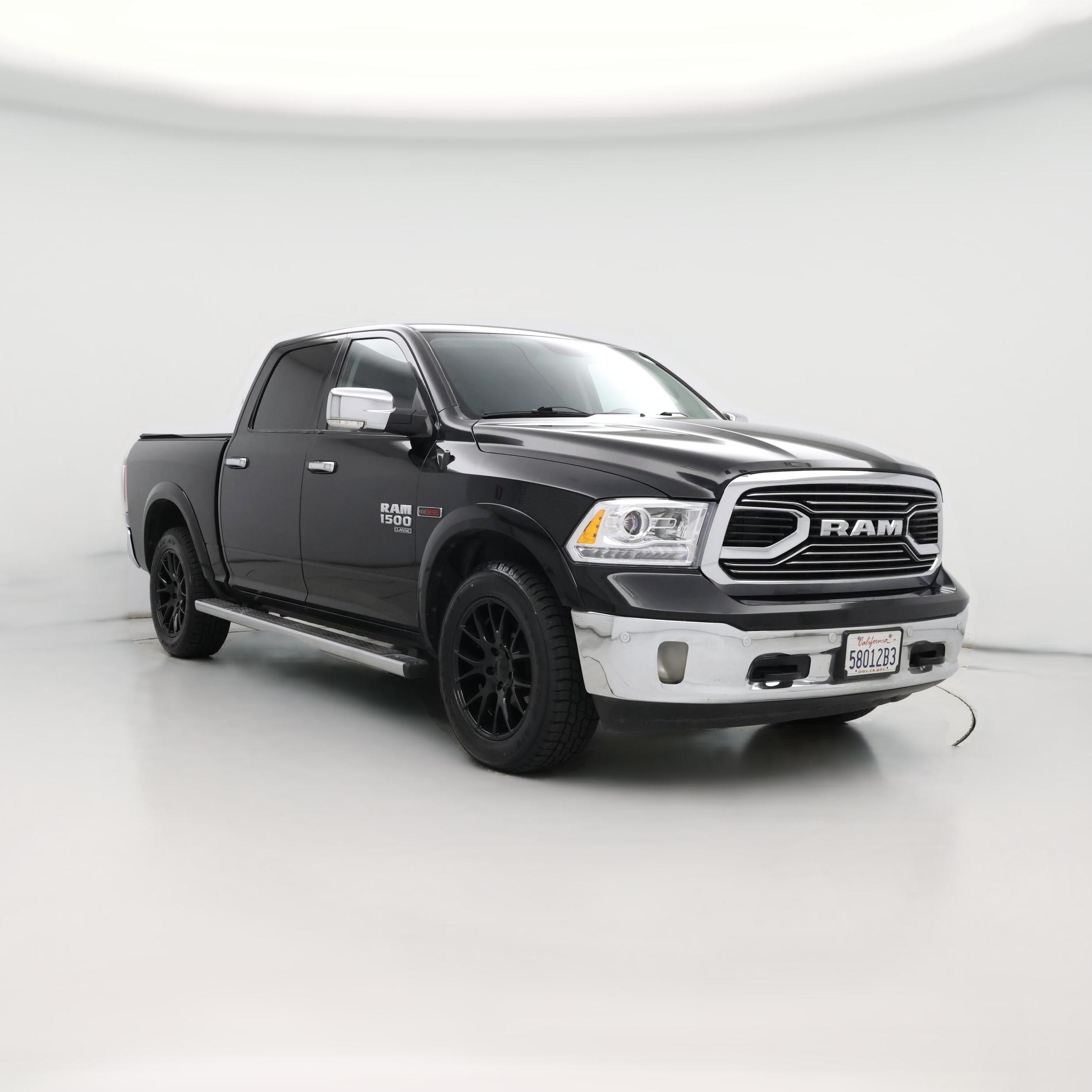 Thumbnail: 2019 RAM 1500 Classic - 1