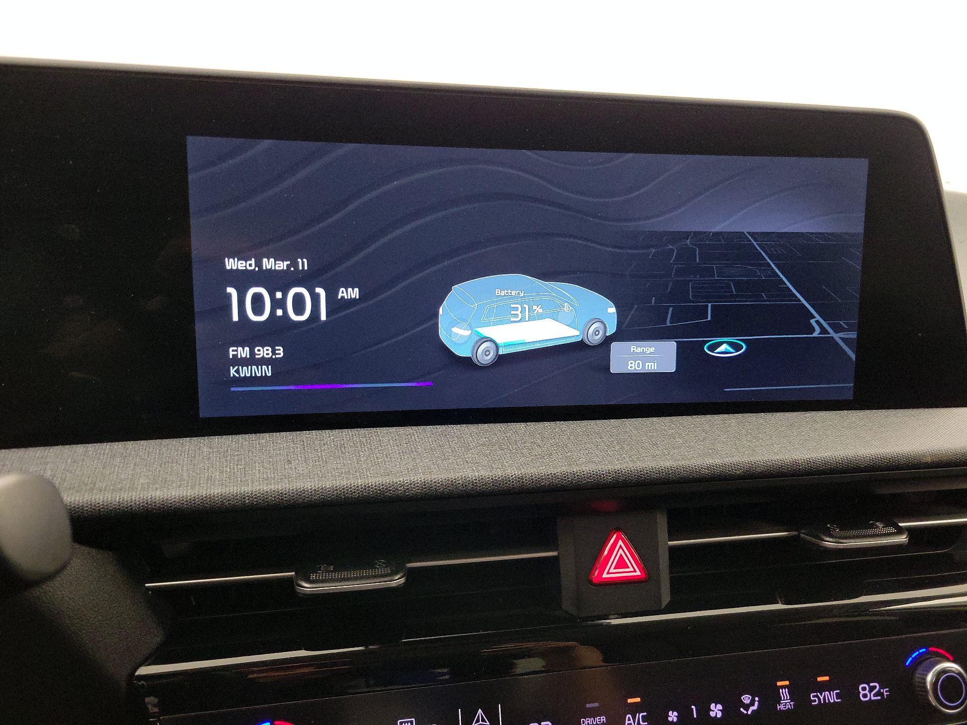 Thumbnail: 2022 Kia EV6 - 16