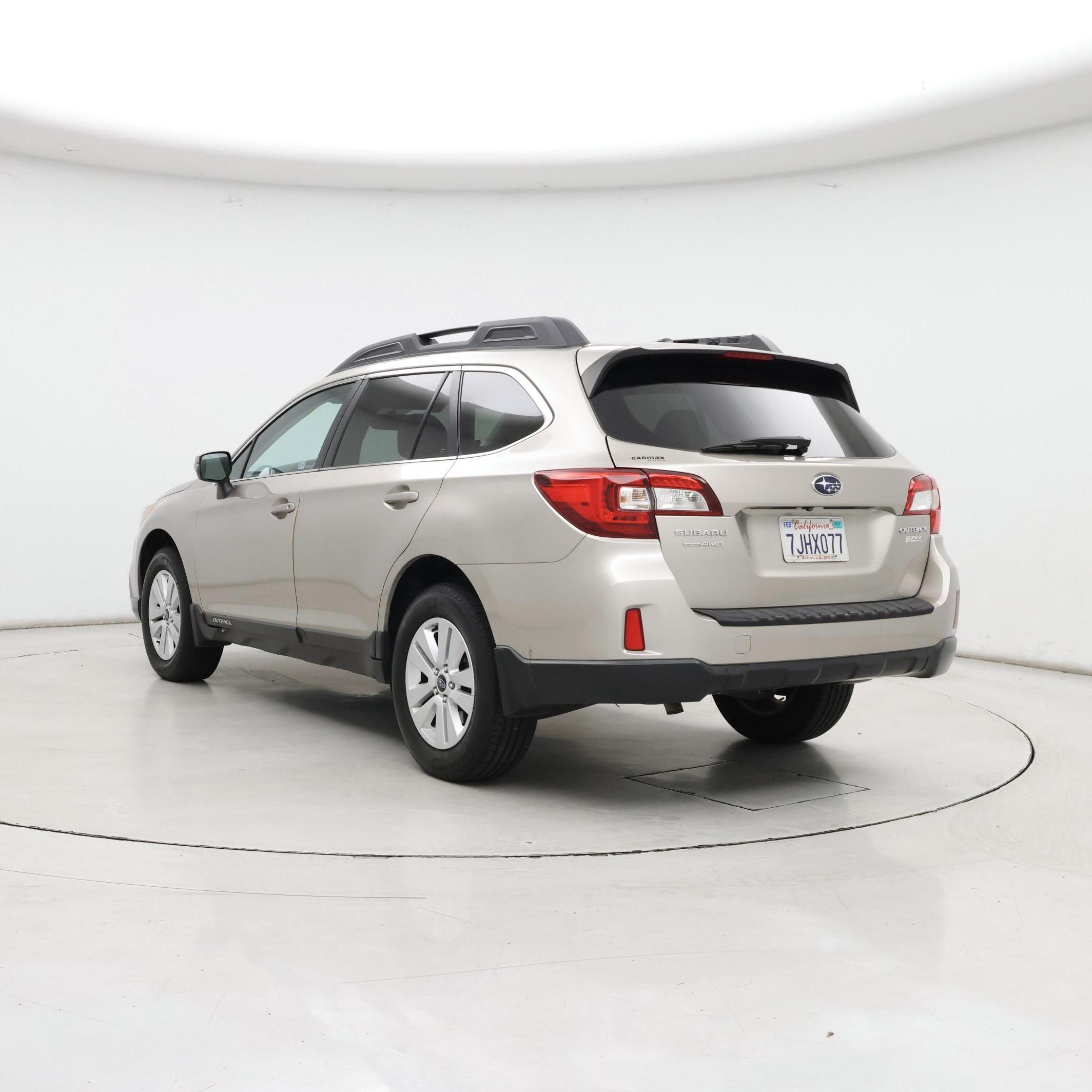 Thumbnail: 2015 Subaru Outback - 2