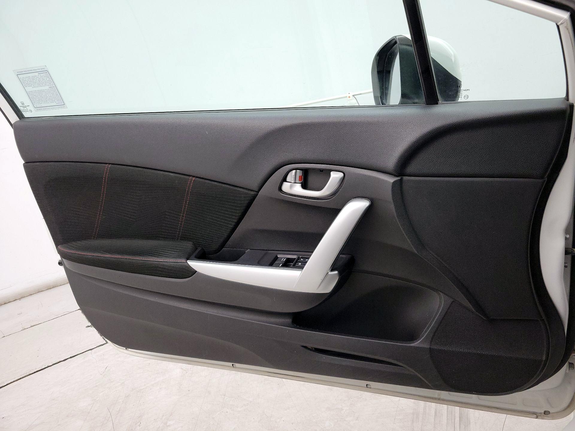 Thumbnail: 2015 Honda Civic - 12