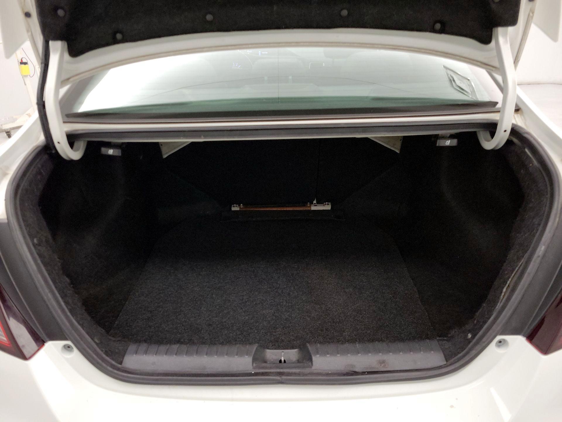 Thumbnail: 2015 Honda Civic - 20