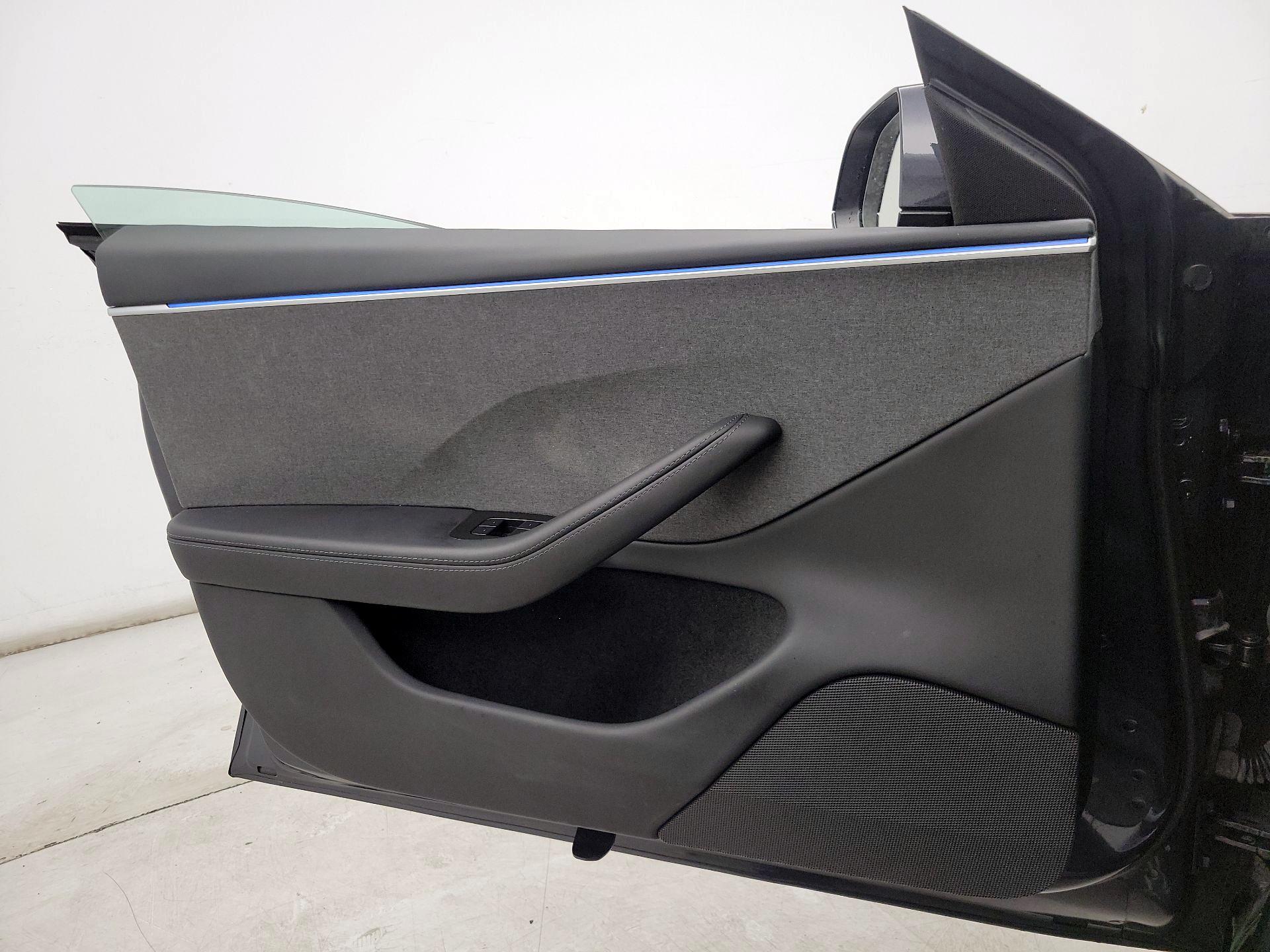 Thumbnail: 2024 Tesla Model 3 - 12