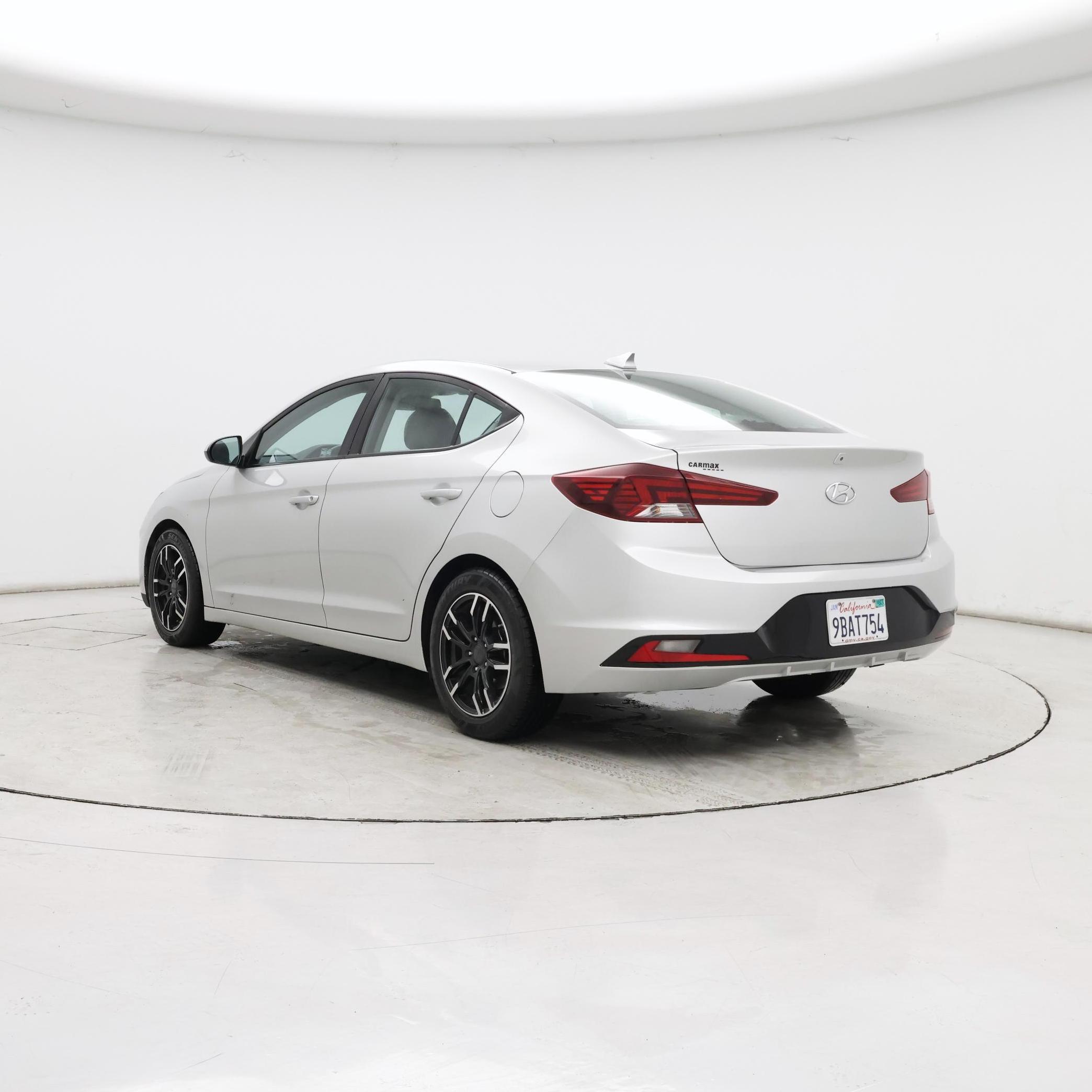 Thumbnail: 2019 Hyundai Elantra - 2