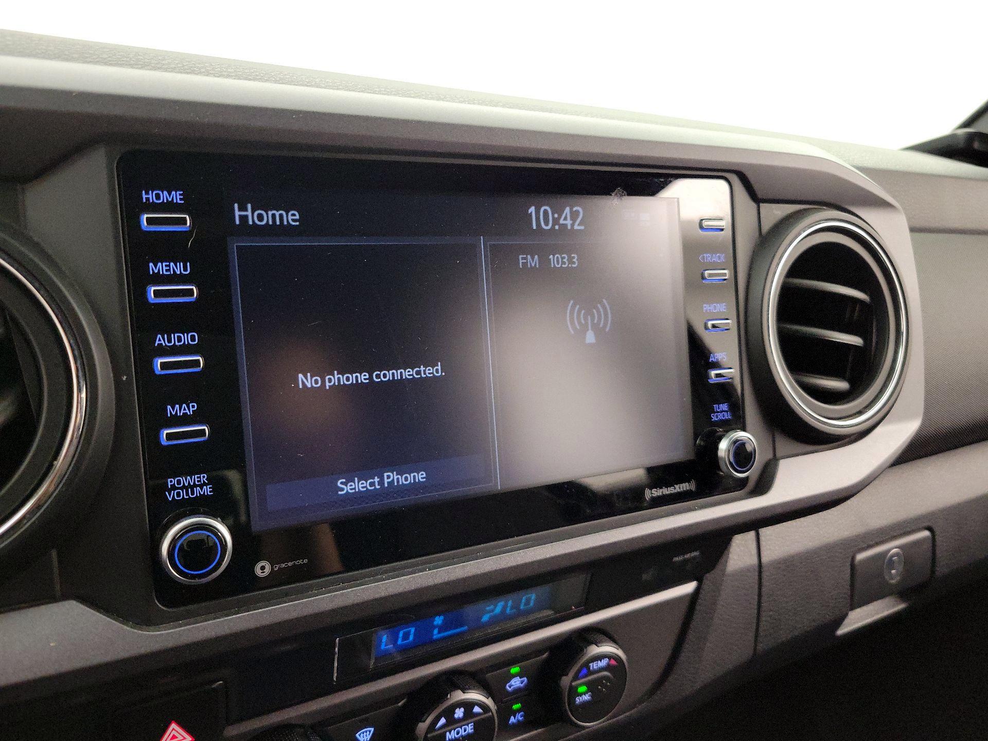 Thumbnail: 2021 Toyota Tacoma - 15