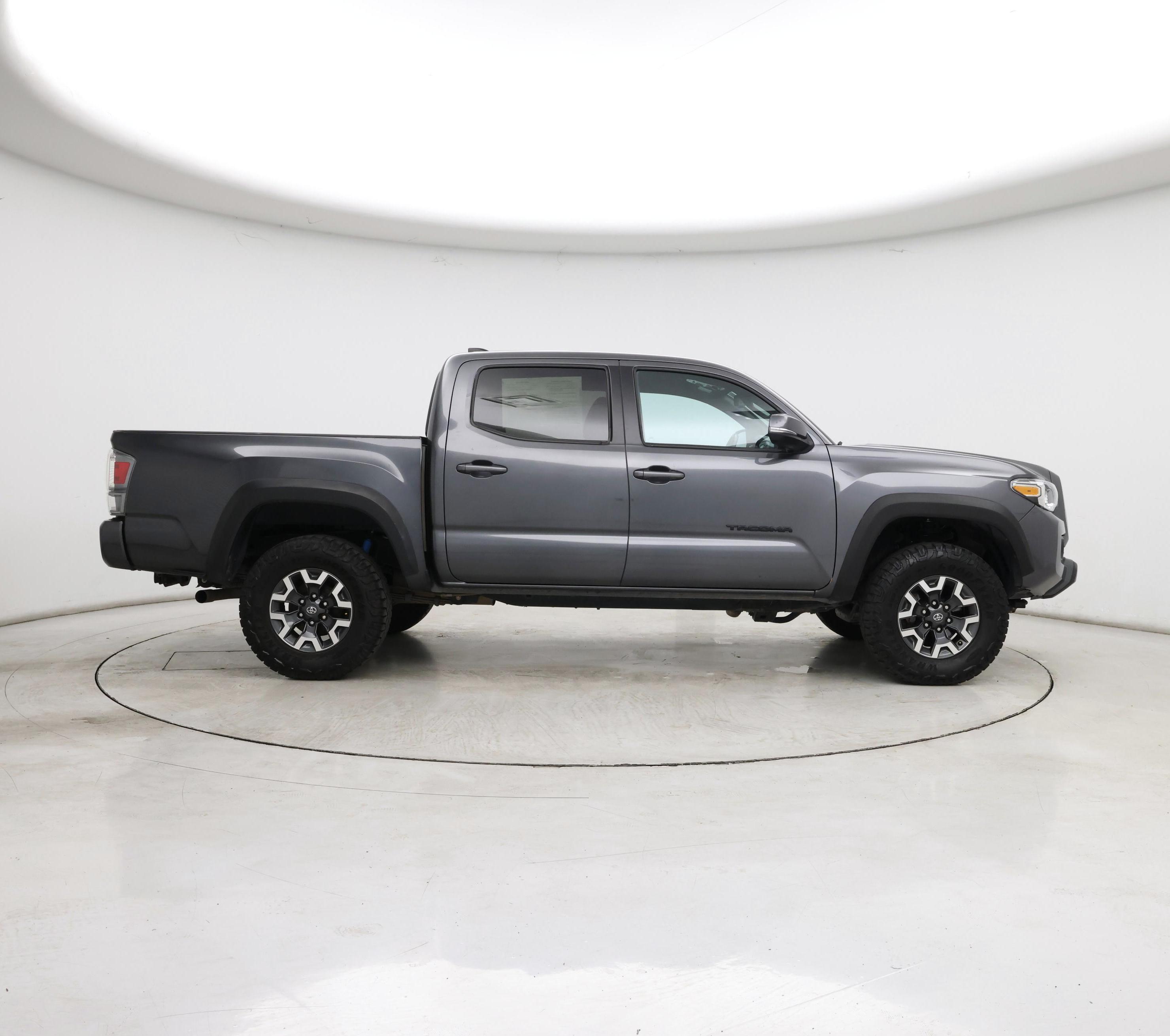 Thumbnail: 2021 Toyota Tacoma - 7