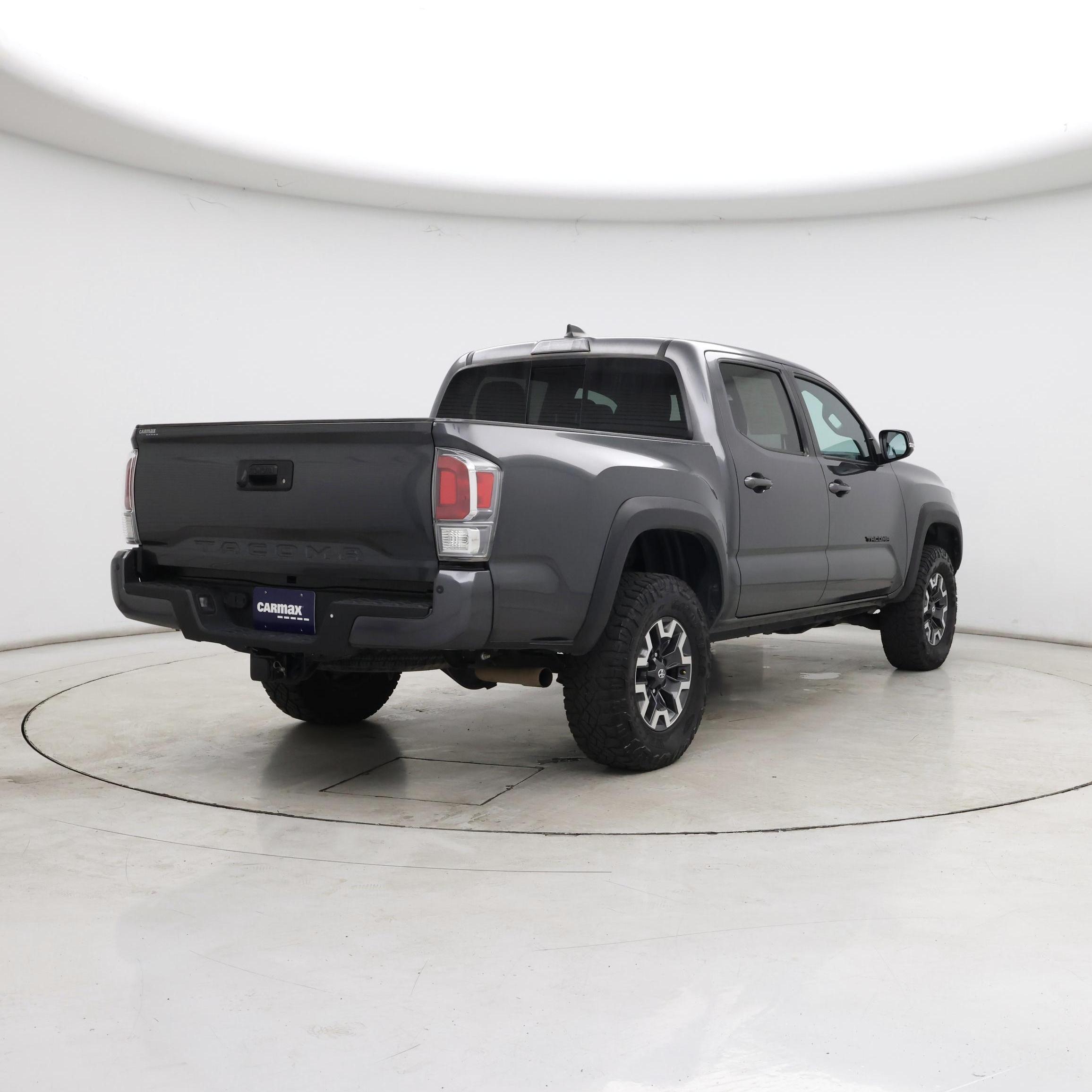 Thumbnail: 2021 Toyota Tacoma - 8