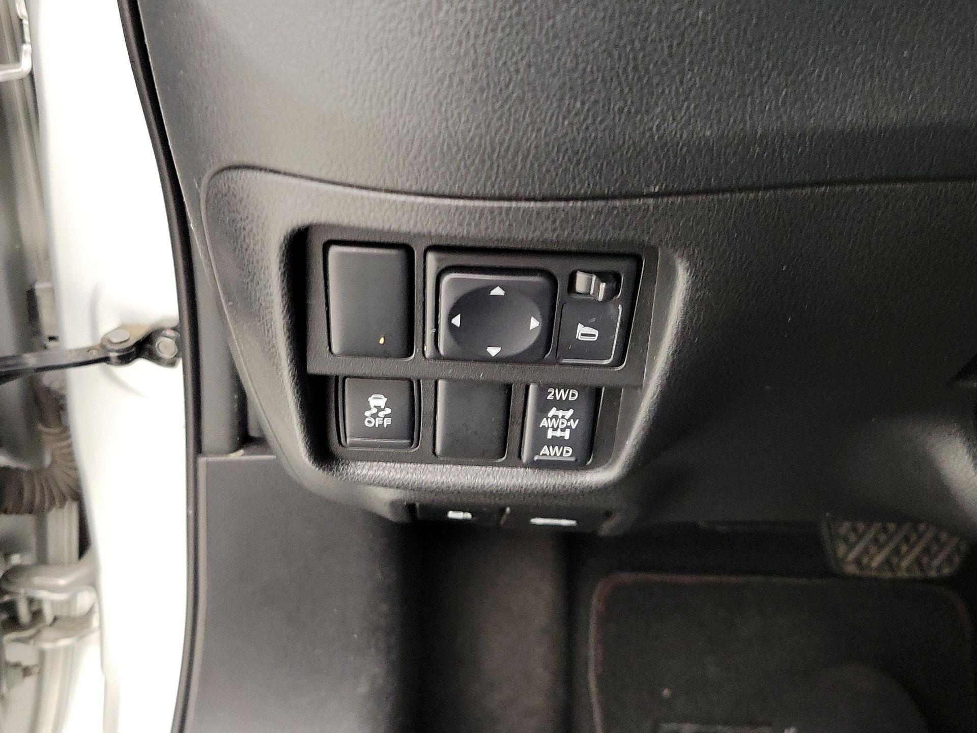 Thumbnail: 2017 Nissan Juke - 13