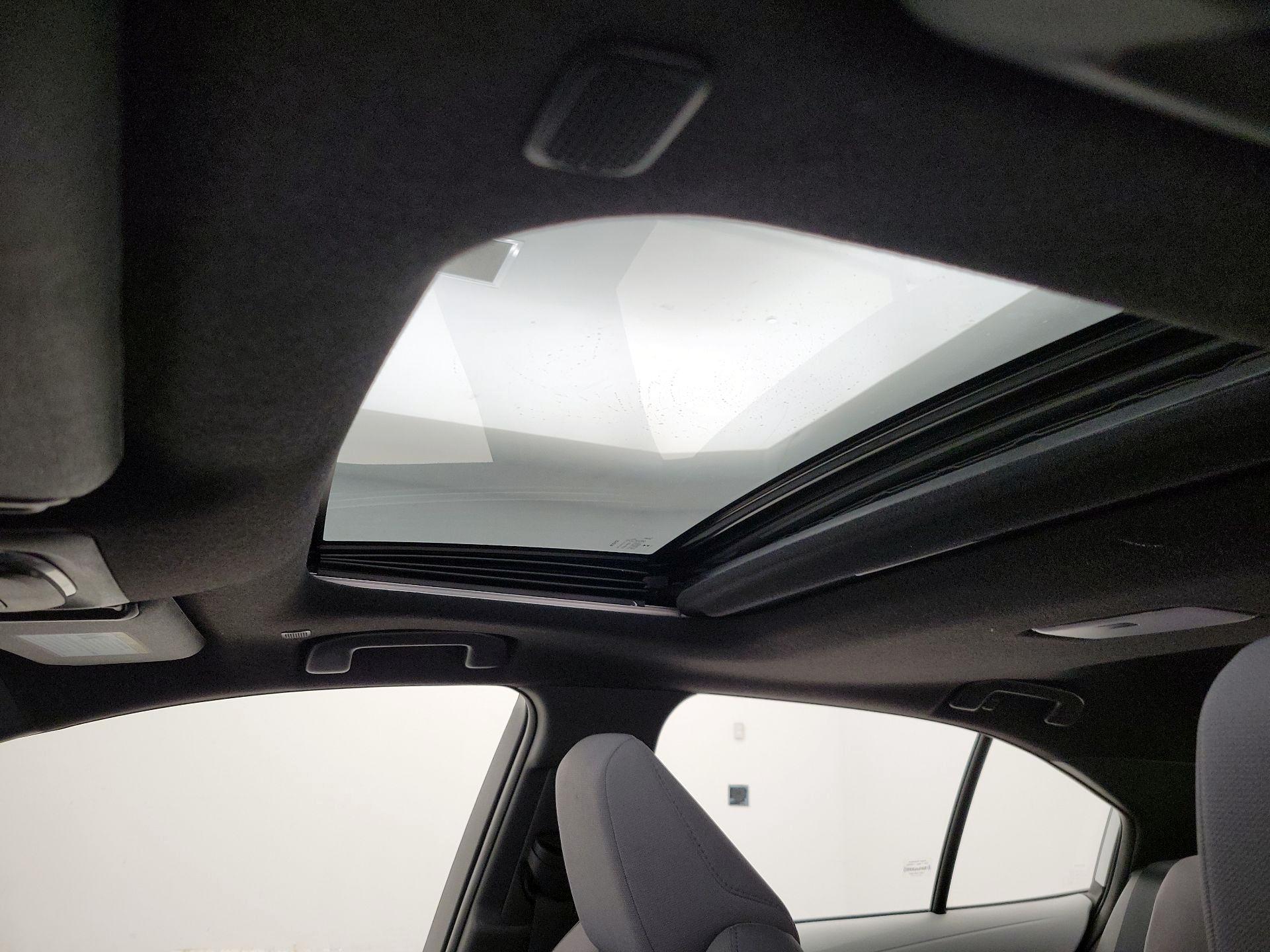 Thumbnail: 2024 Toyota Corolla - 19