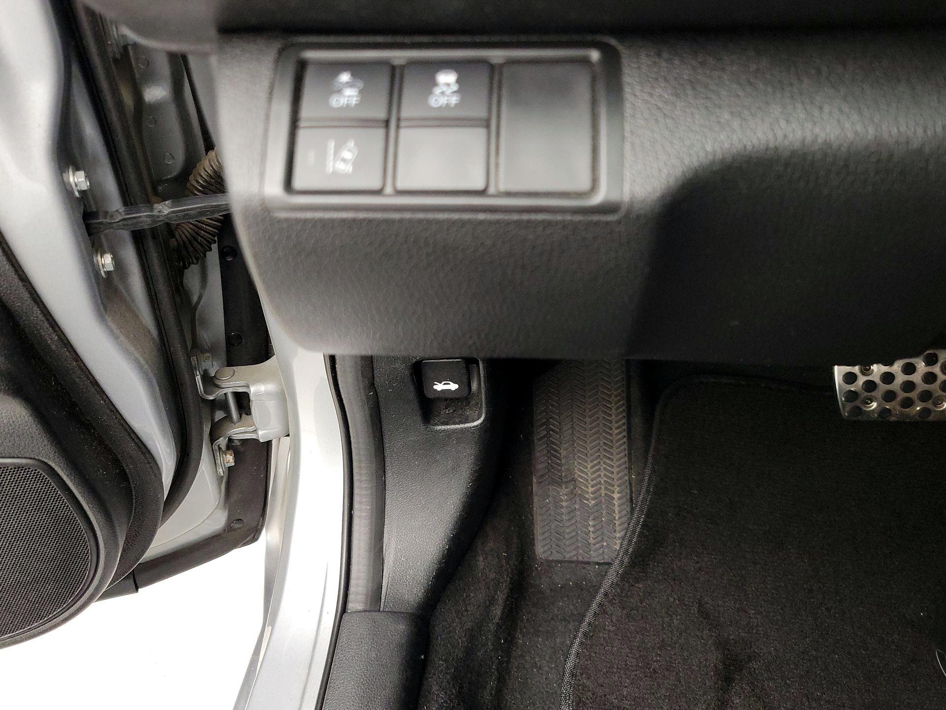 Thumbnail: 2020 Honda Civic - 13