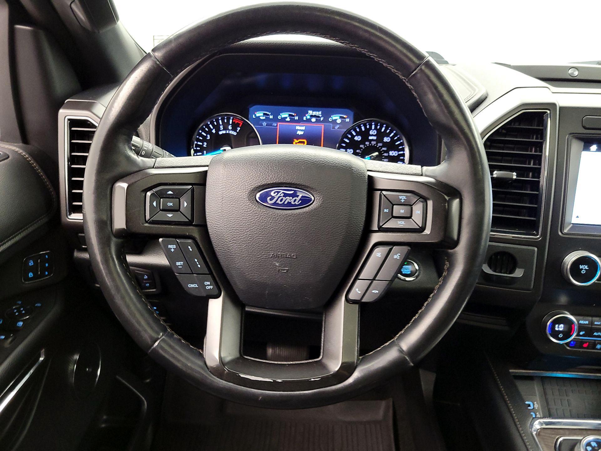 Thumbnail: 2019 Ford Expedition - 10