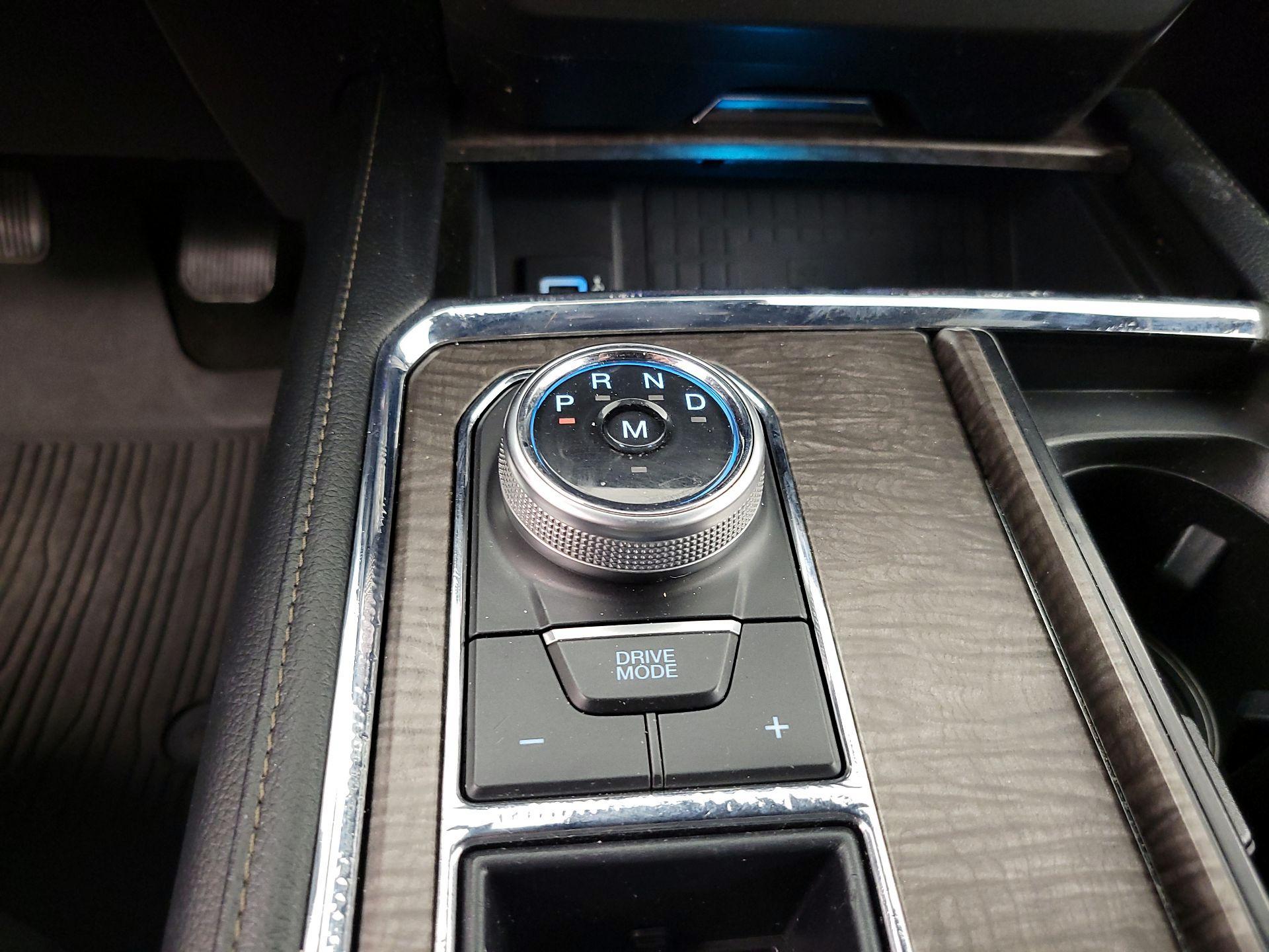 Thumbnail: 2019 Ford Expedition - 18