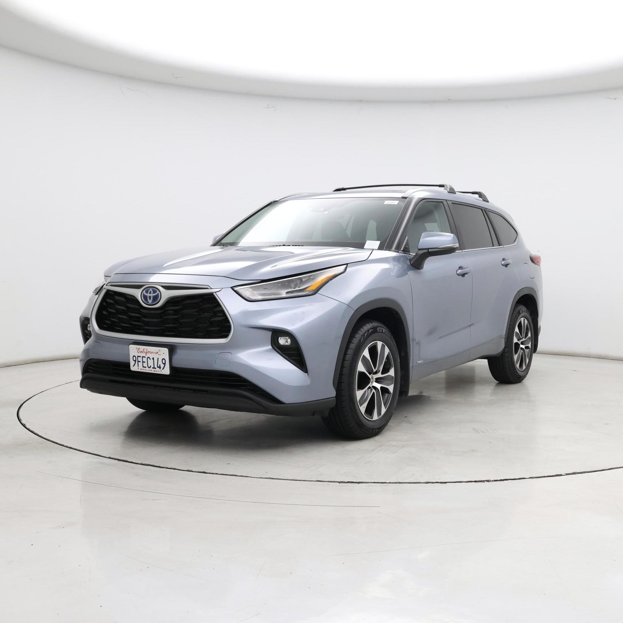 Thumbnail: 2023 Toyota Highlander - 4