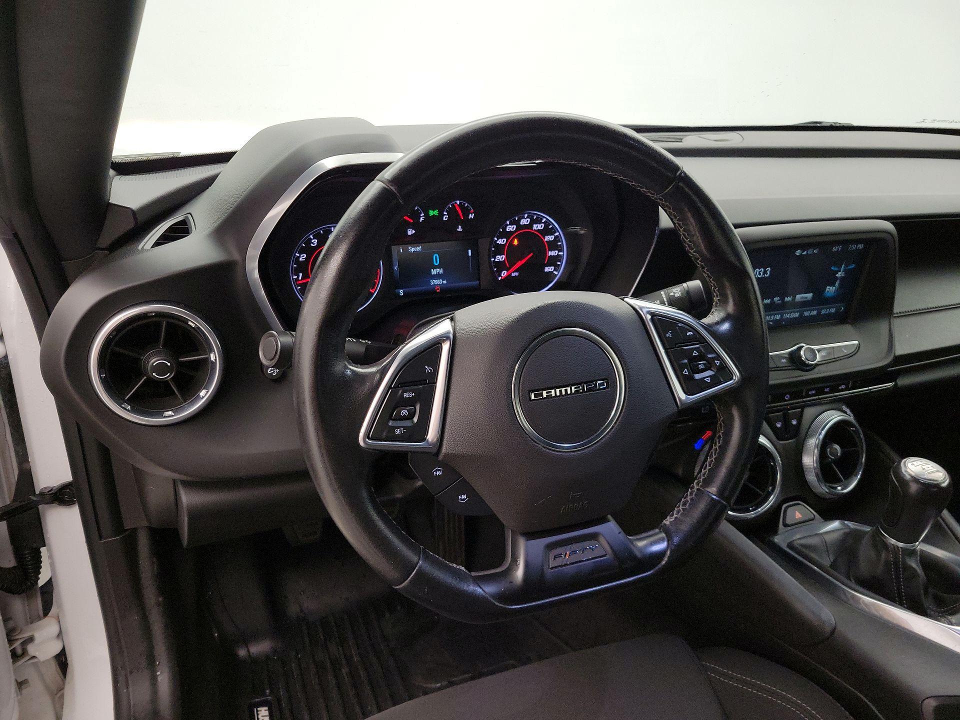 Thumbnail: 2017 Chevrolet Camaro - 10