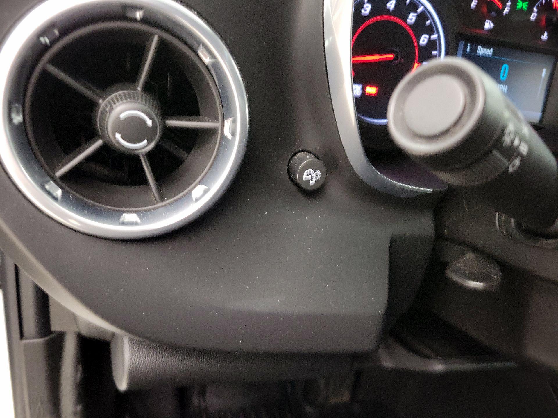 Thumbnail: 2017 Chevrolet Camaro - 13