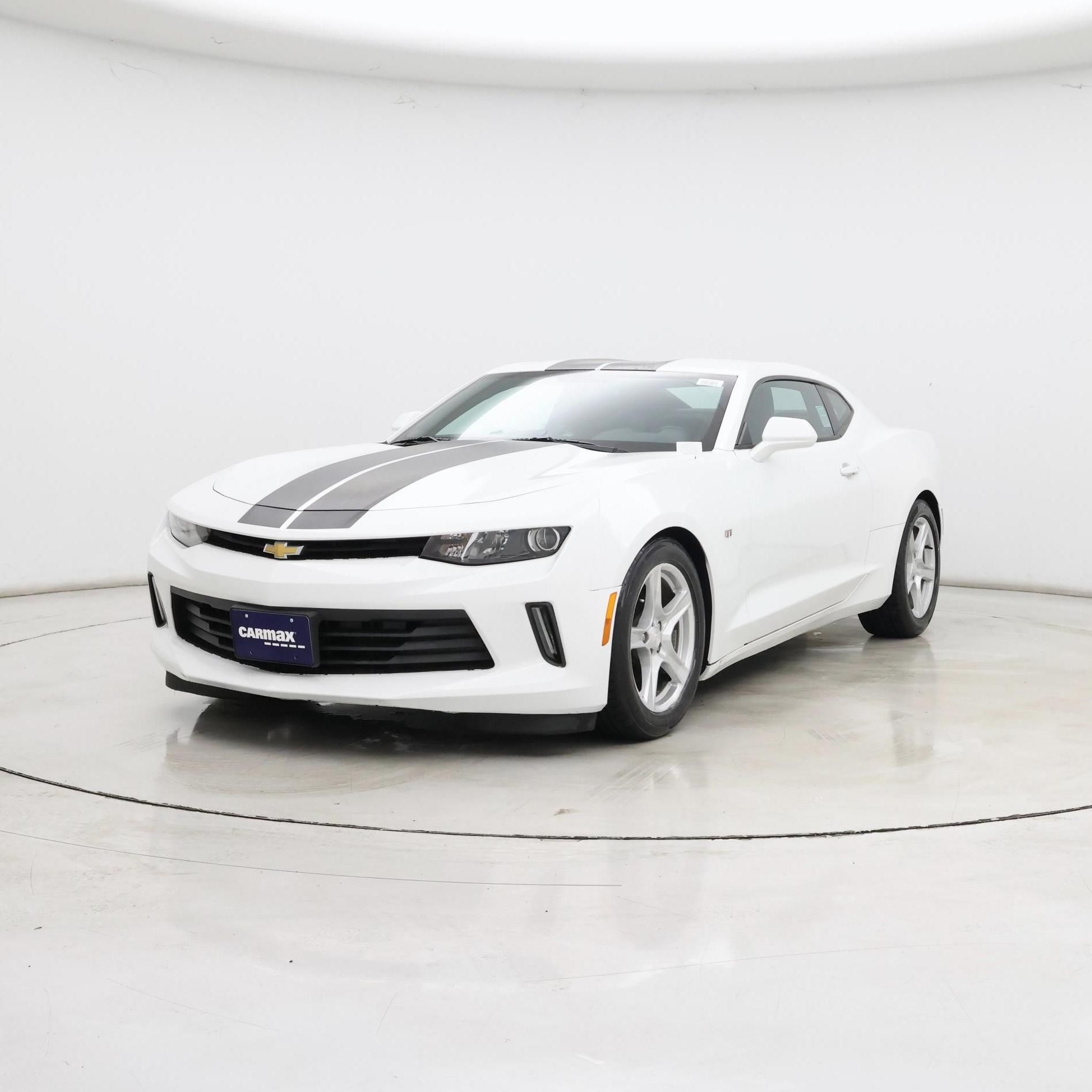 Thumbnail: 2017 Chevrolet Camaro - 4