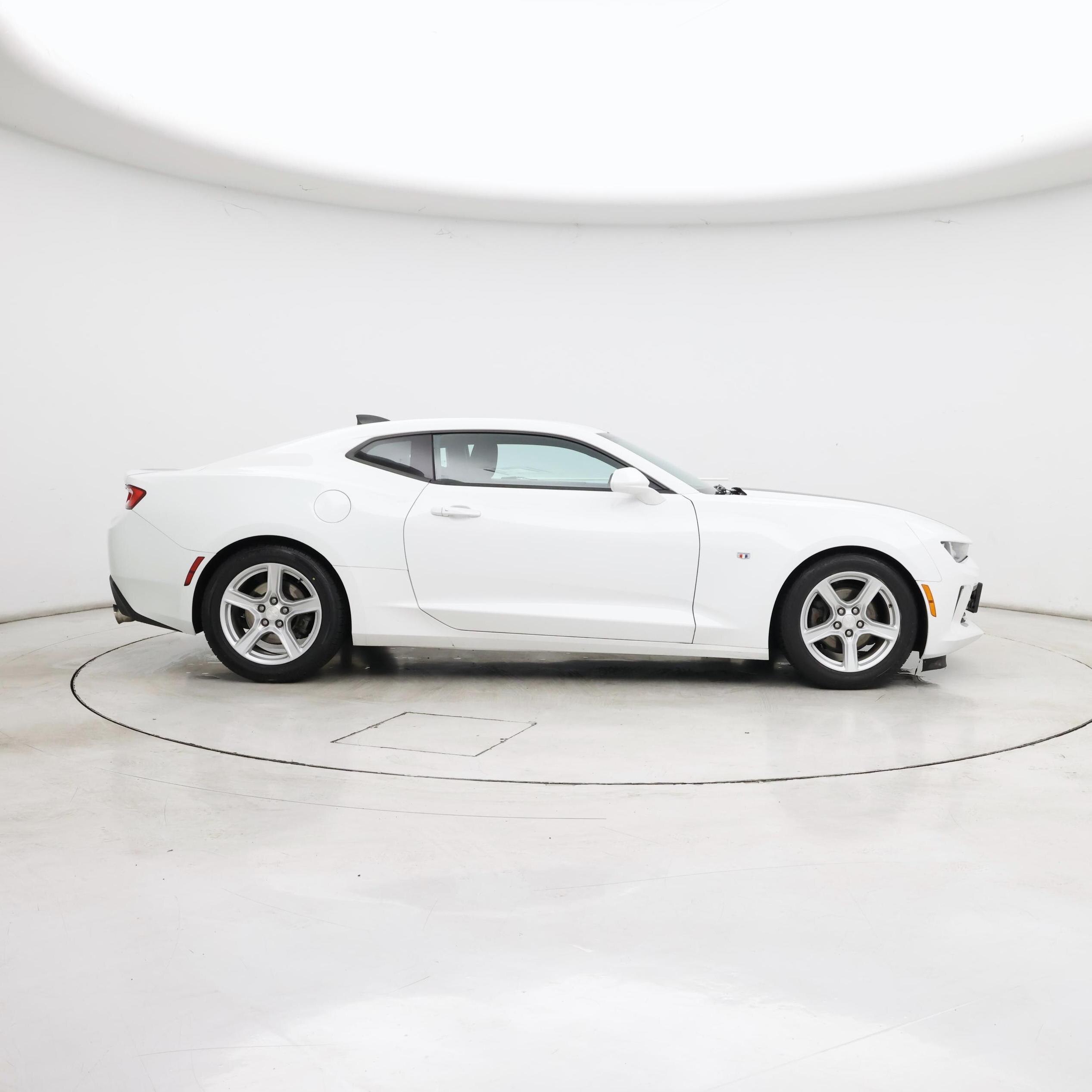 Thumbnail: 2017 Chevrolet Camaro - 7