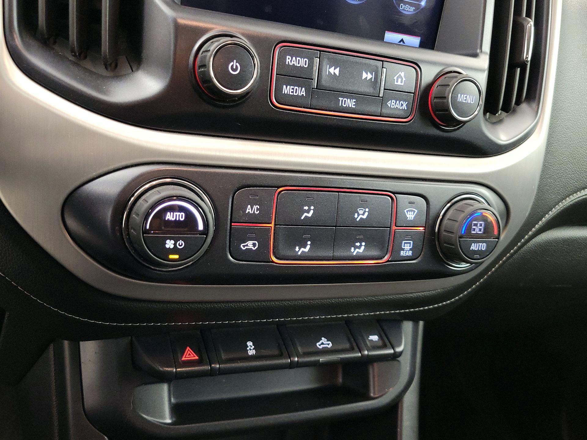 Thumbnail: 2016 GMC Canyon - 16