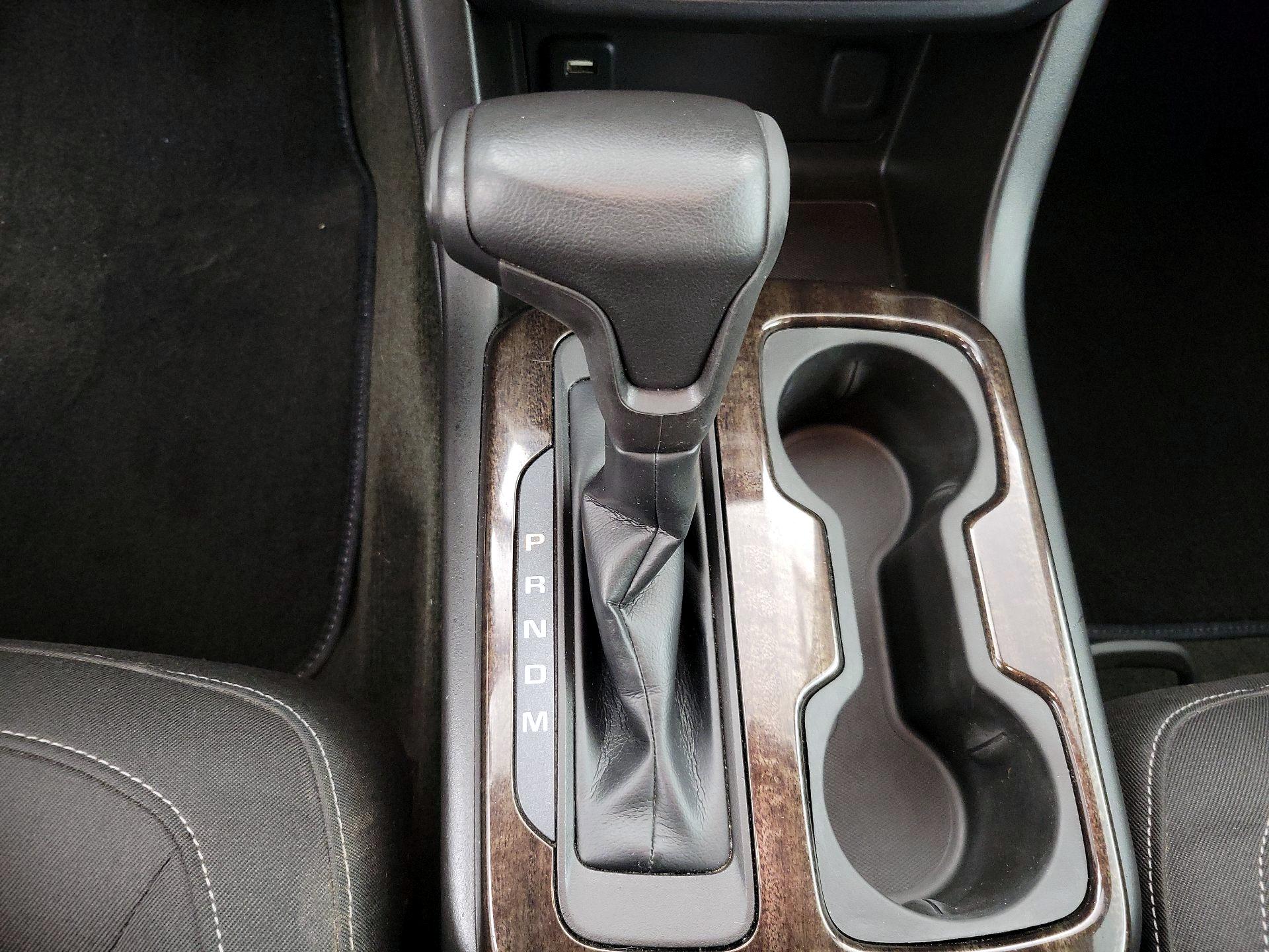 Thumbnail: 2016 GMC Canyon - 17