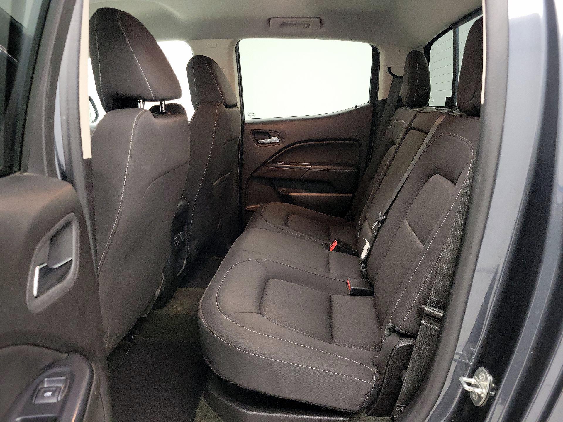 Thumbnail: 2016 GMC Canyon - 19