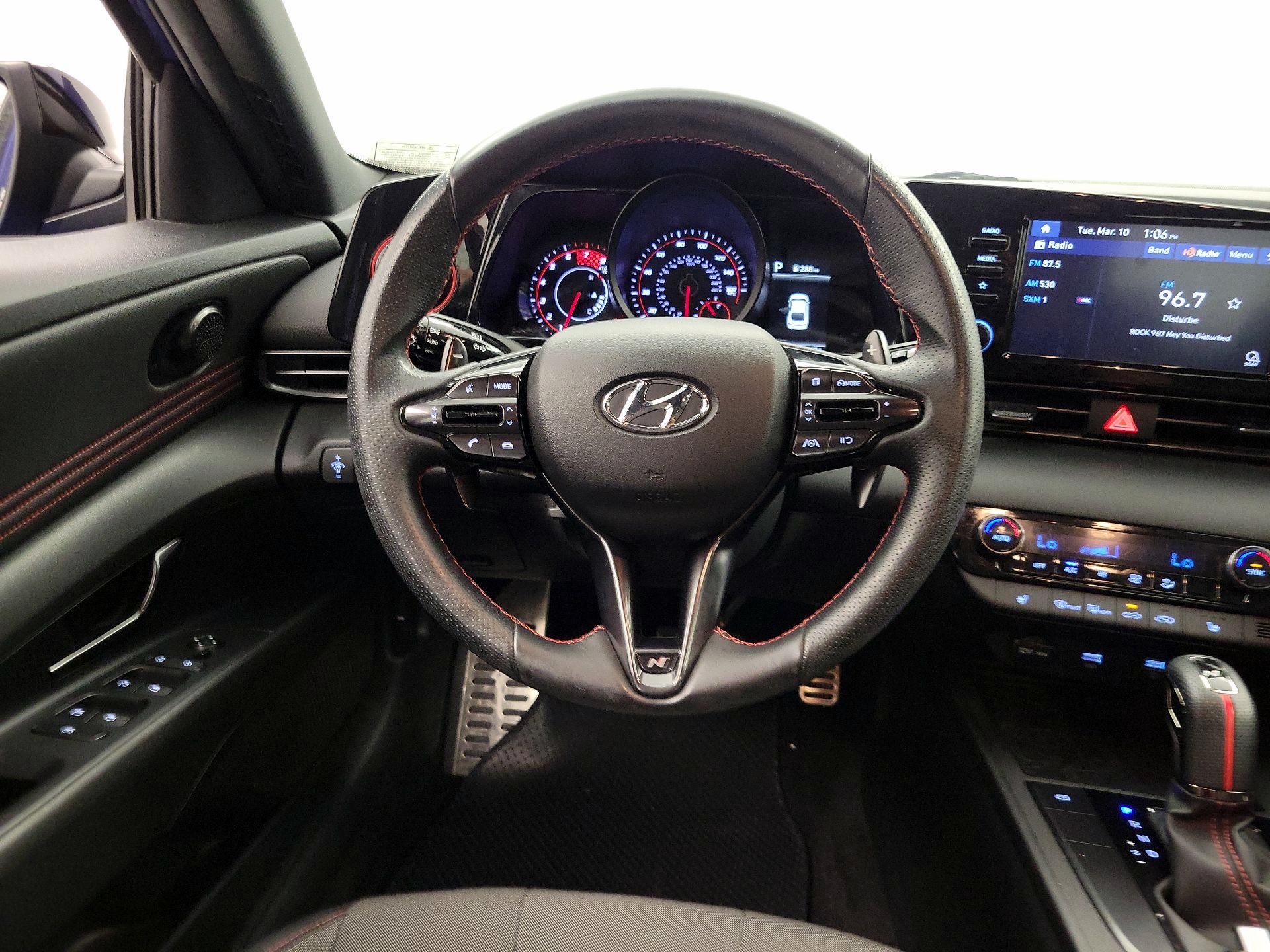 Thumbnail: 2022 Hyundai Elantra - 10