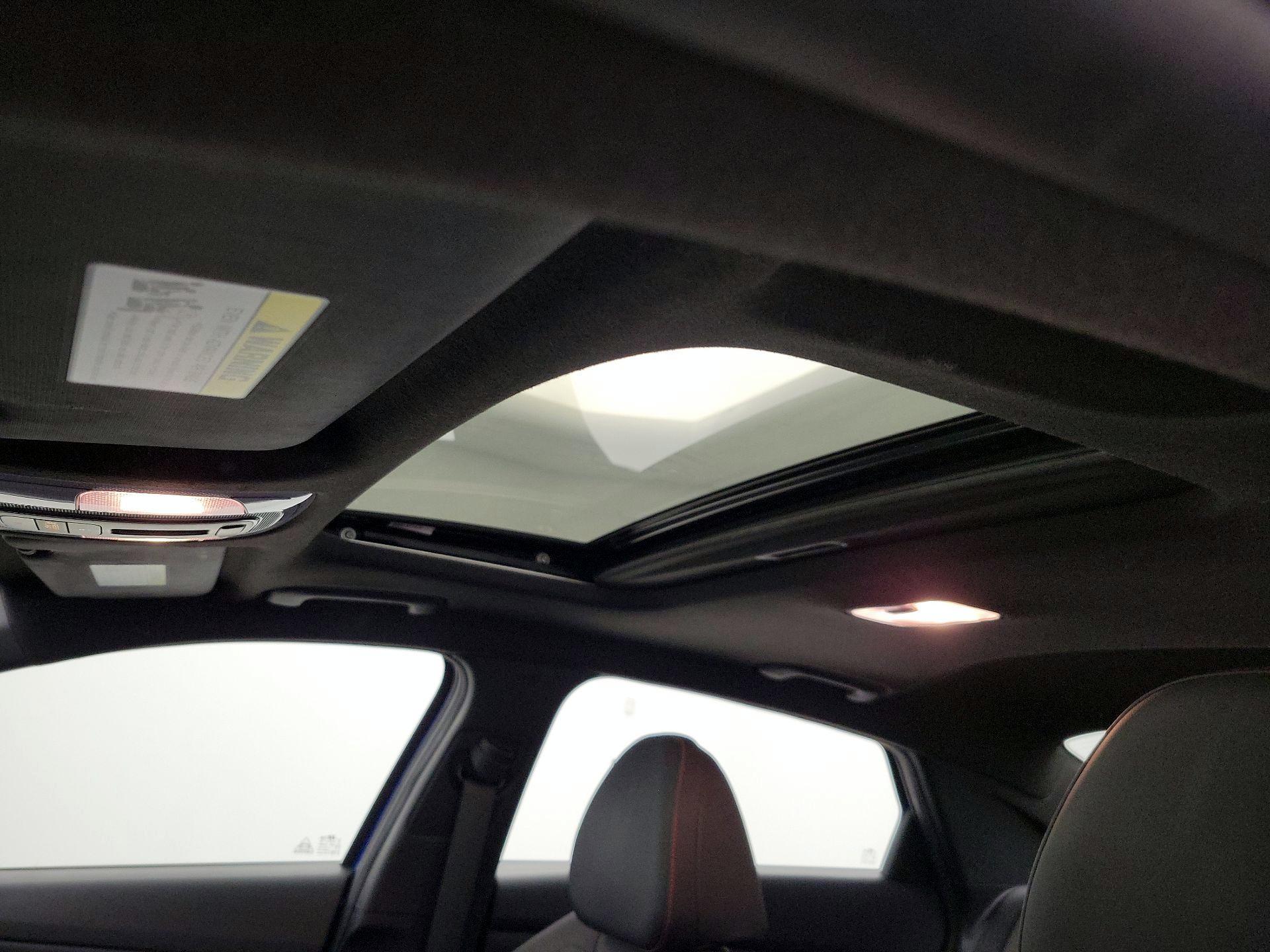 Thumbnail: 2022 Hyundai Elantra - 19