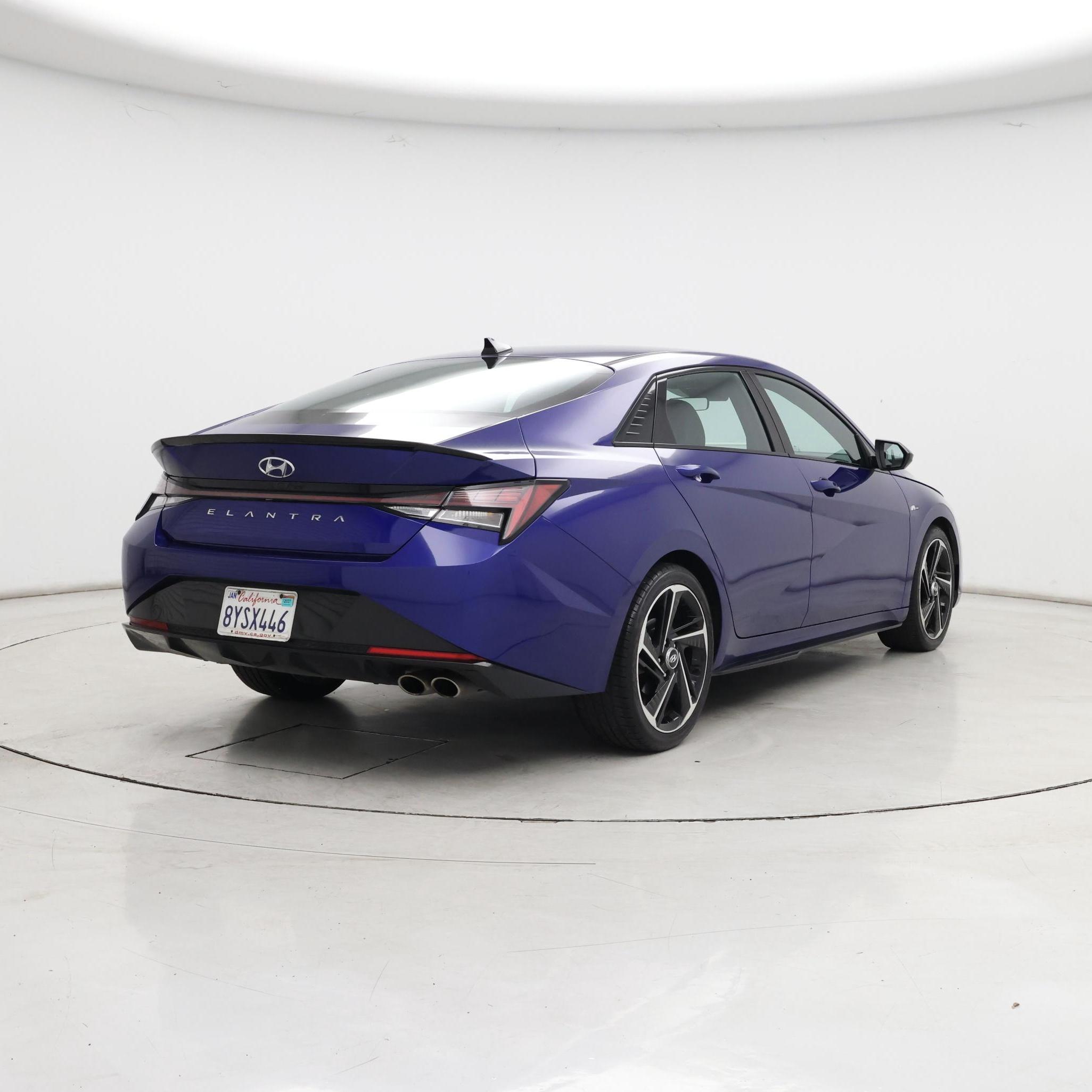 Thumbnail: 2022 Hyundai Elantra - 8