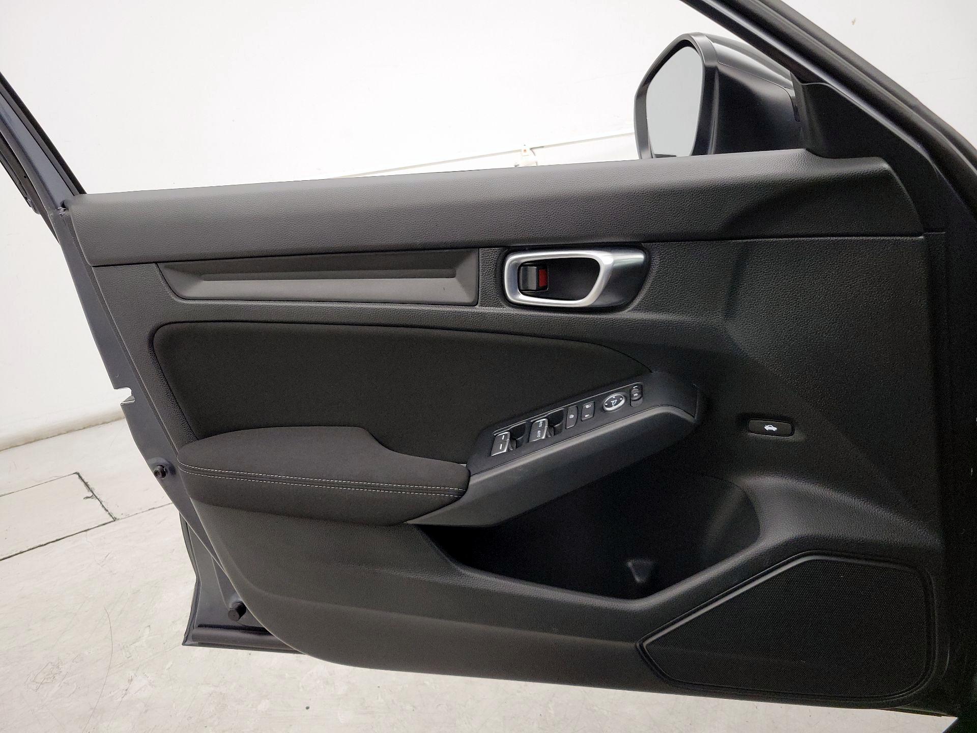 Thumbnail: 2024 Honda Civic - 12