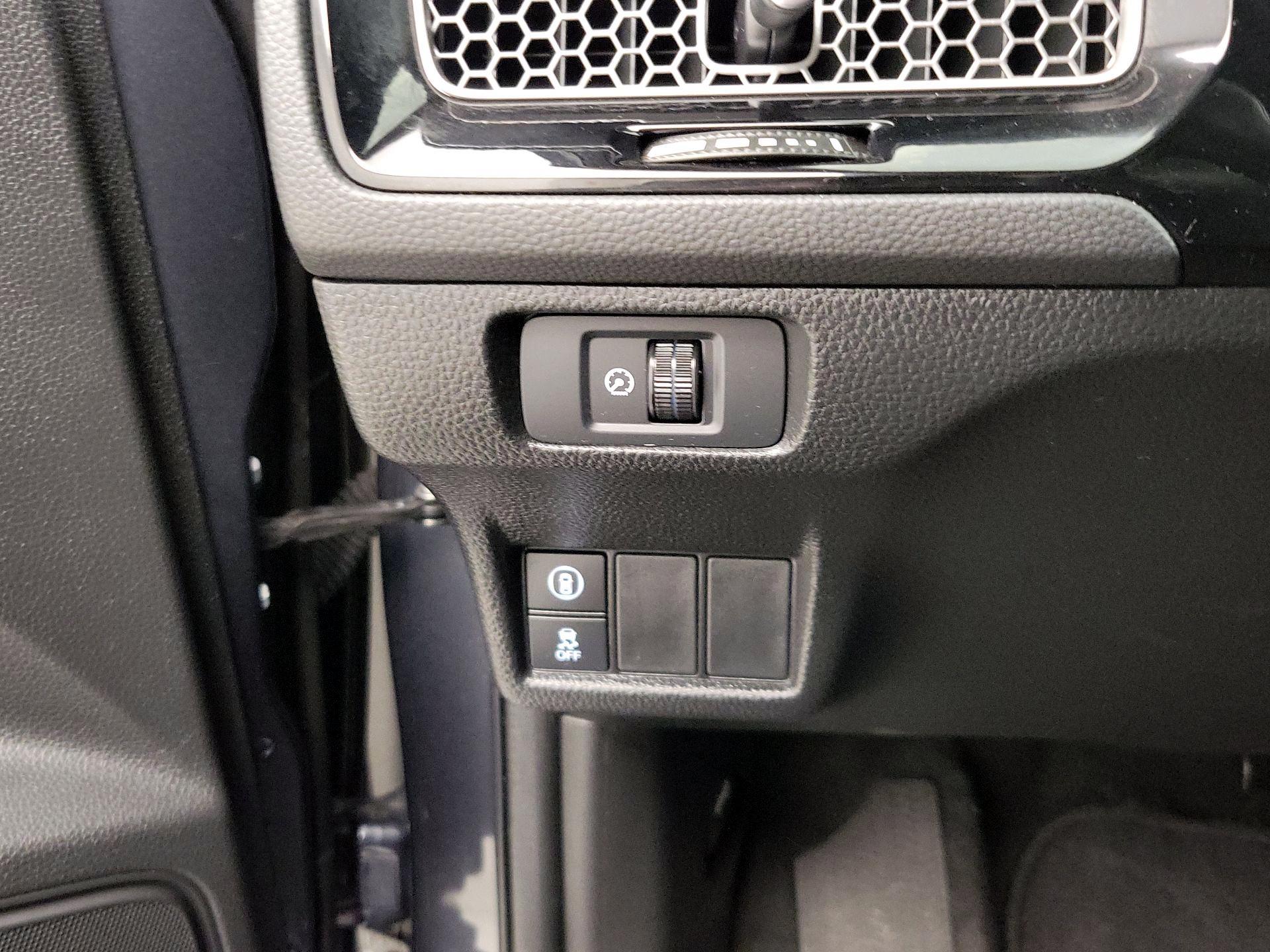 Thumbnail: 2024 Honda Civic - 13